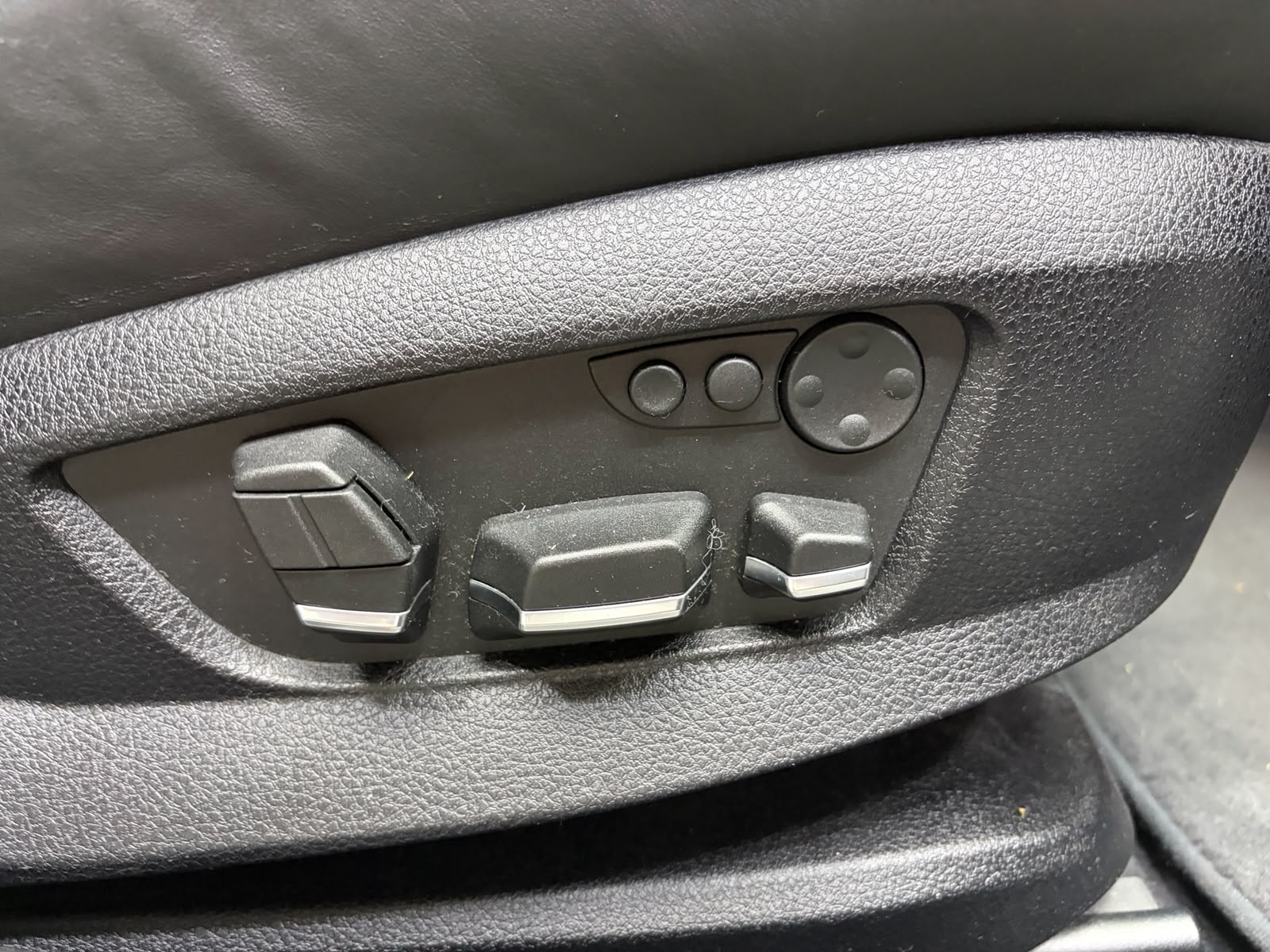 BMW 530d xDrive Touring Steptronic-image-13