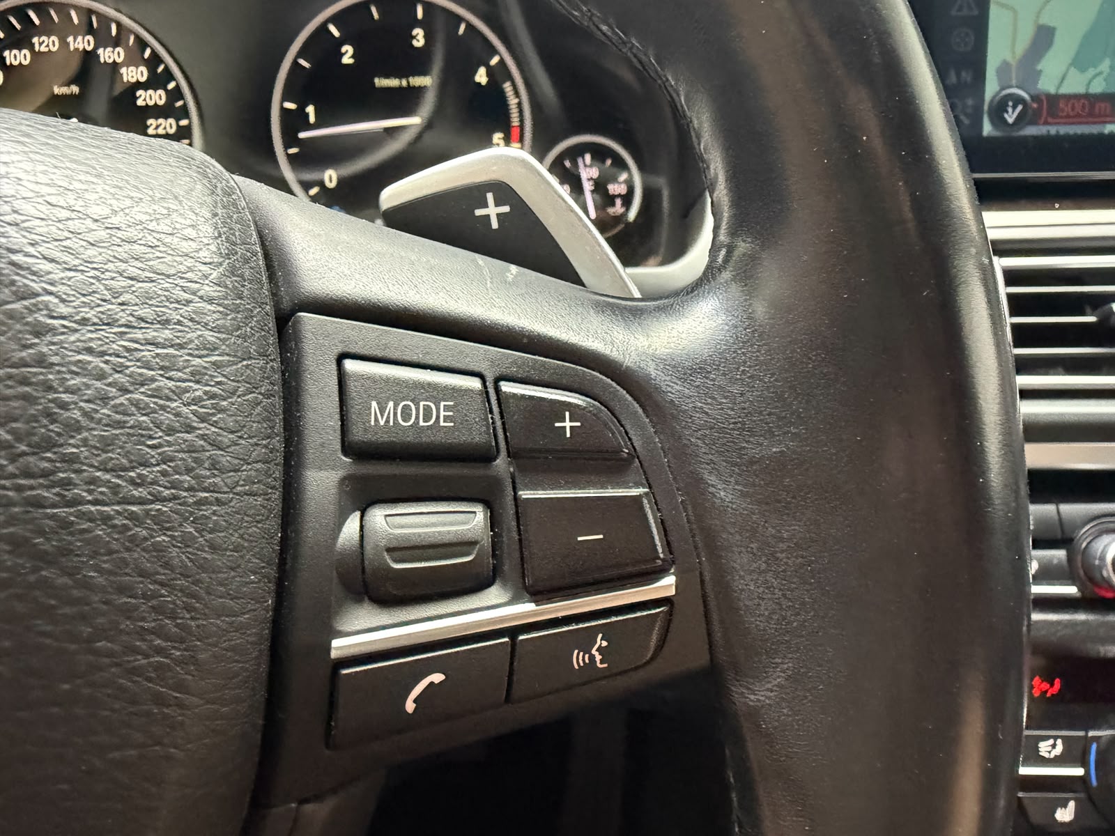 BMW 530d xDrive Touring Steptronic-image-21