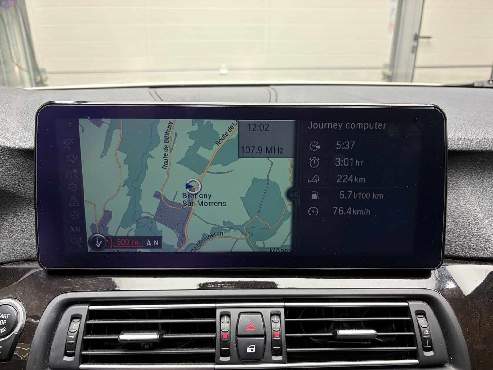BMW 530d xDrive Touring Steptronic-image-23