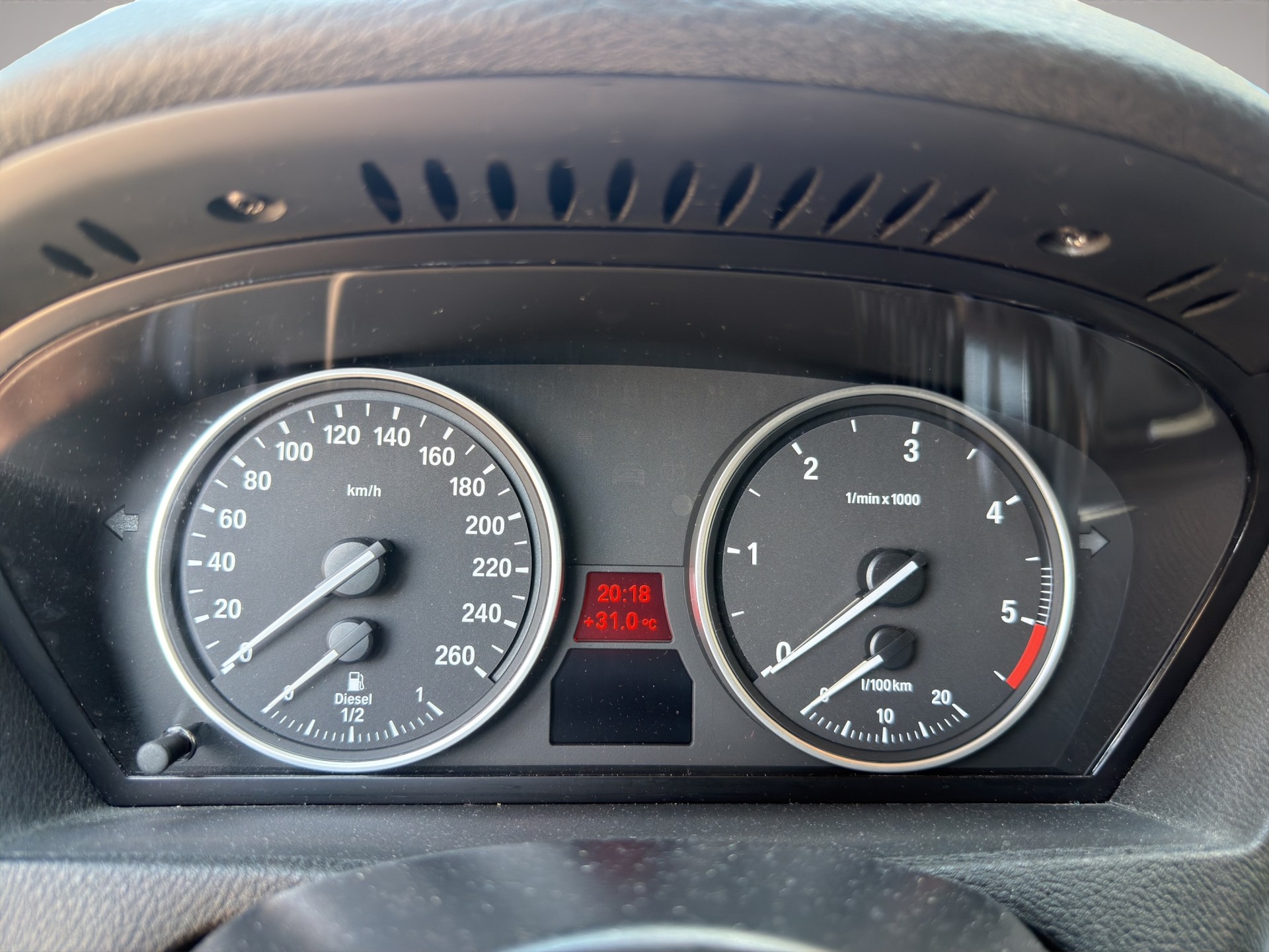 BMW X5 xDrive 30d-image-10