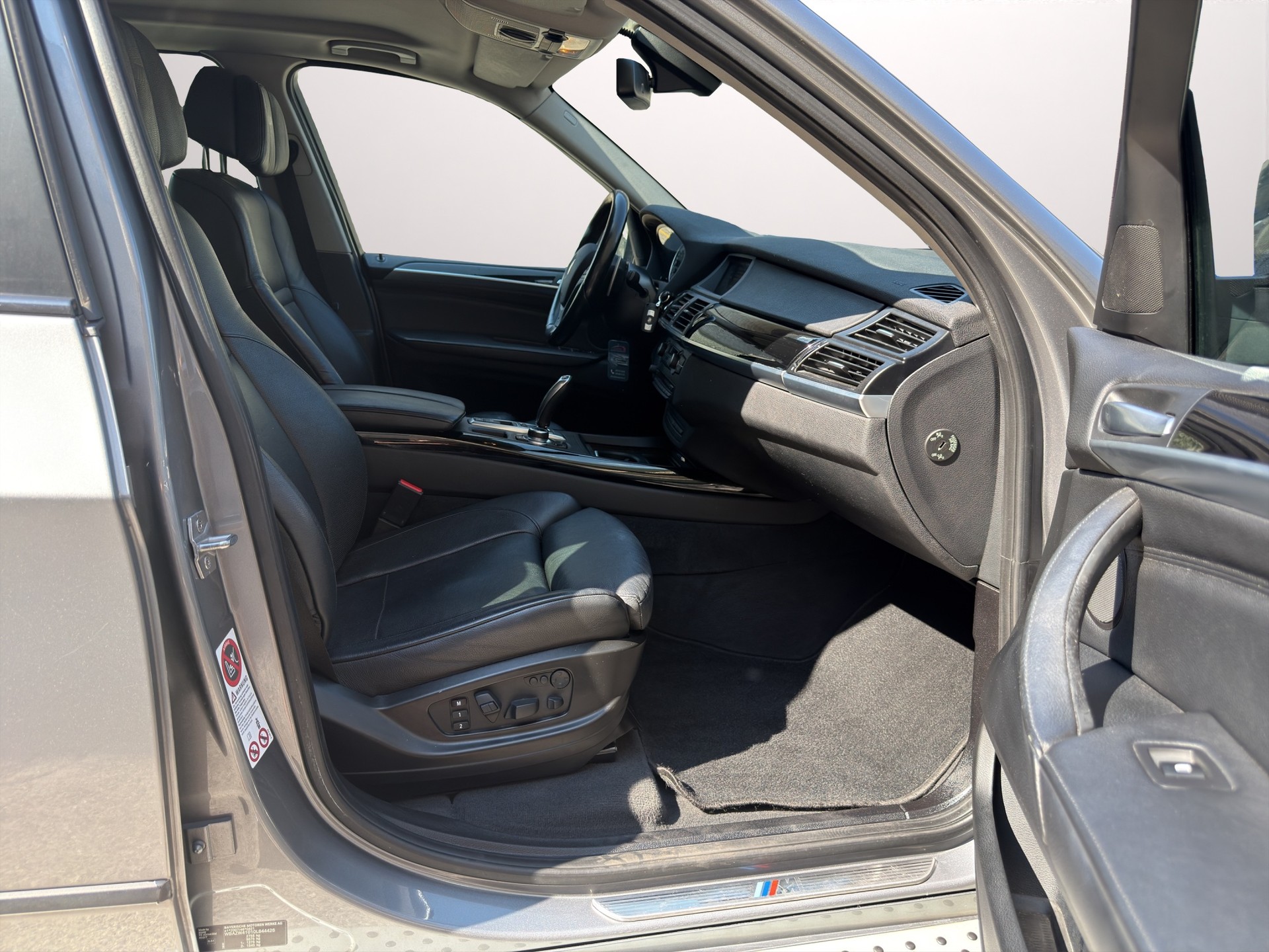 BMW X5 xDrive 30d-image-13