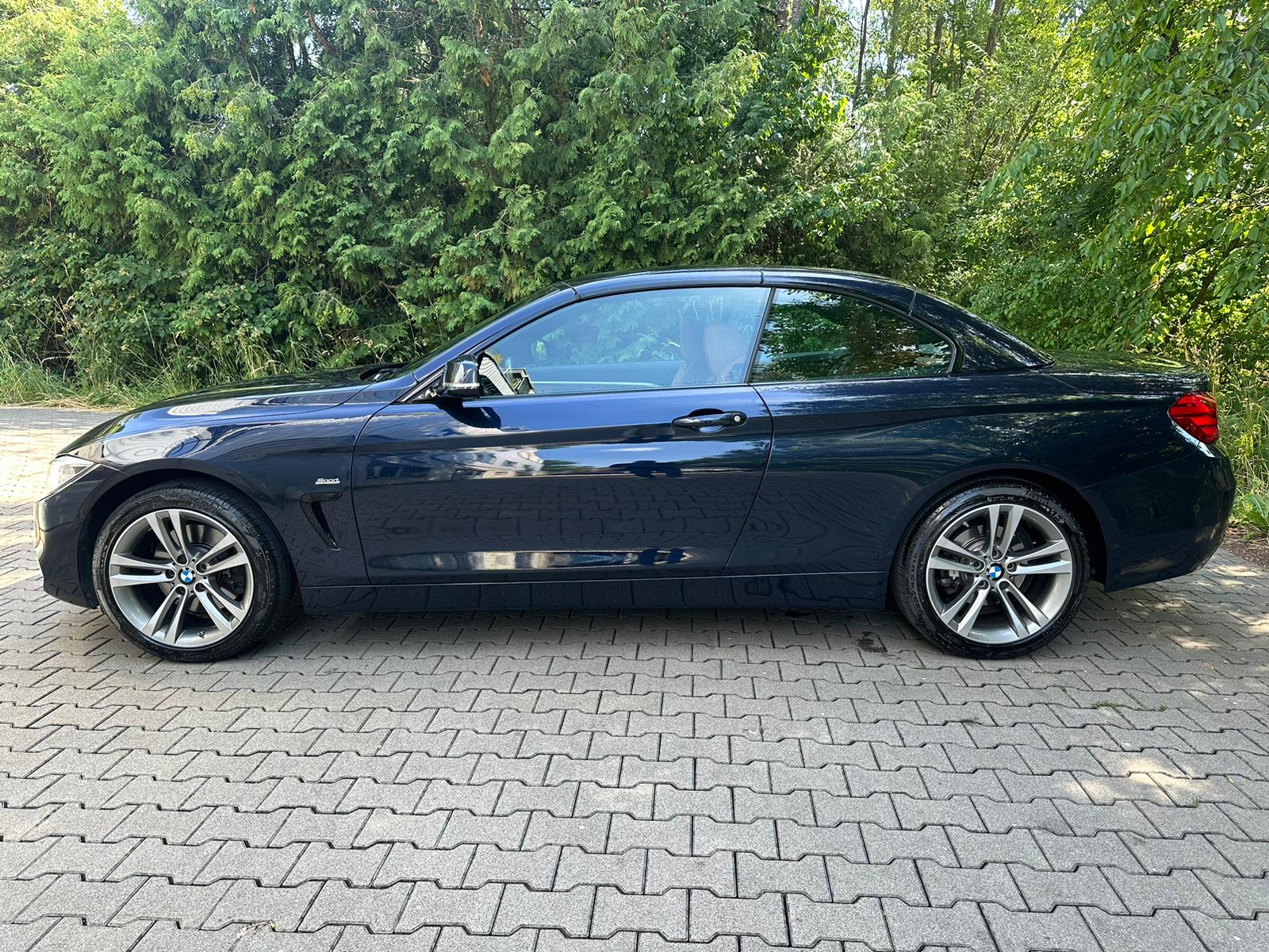 BMW 428i Cabriolet xDrive Sport Line Steptronic-image-2