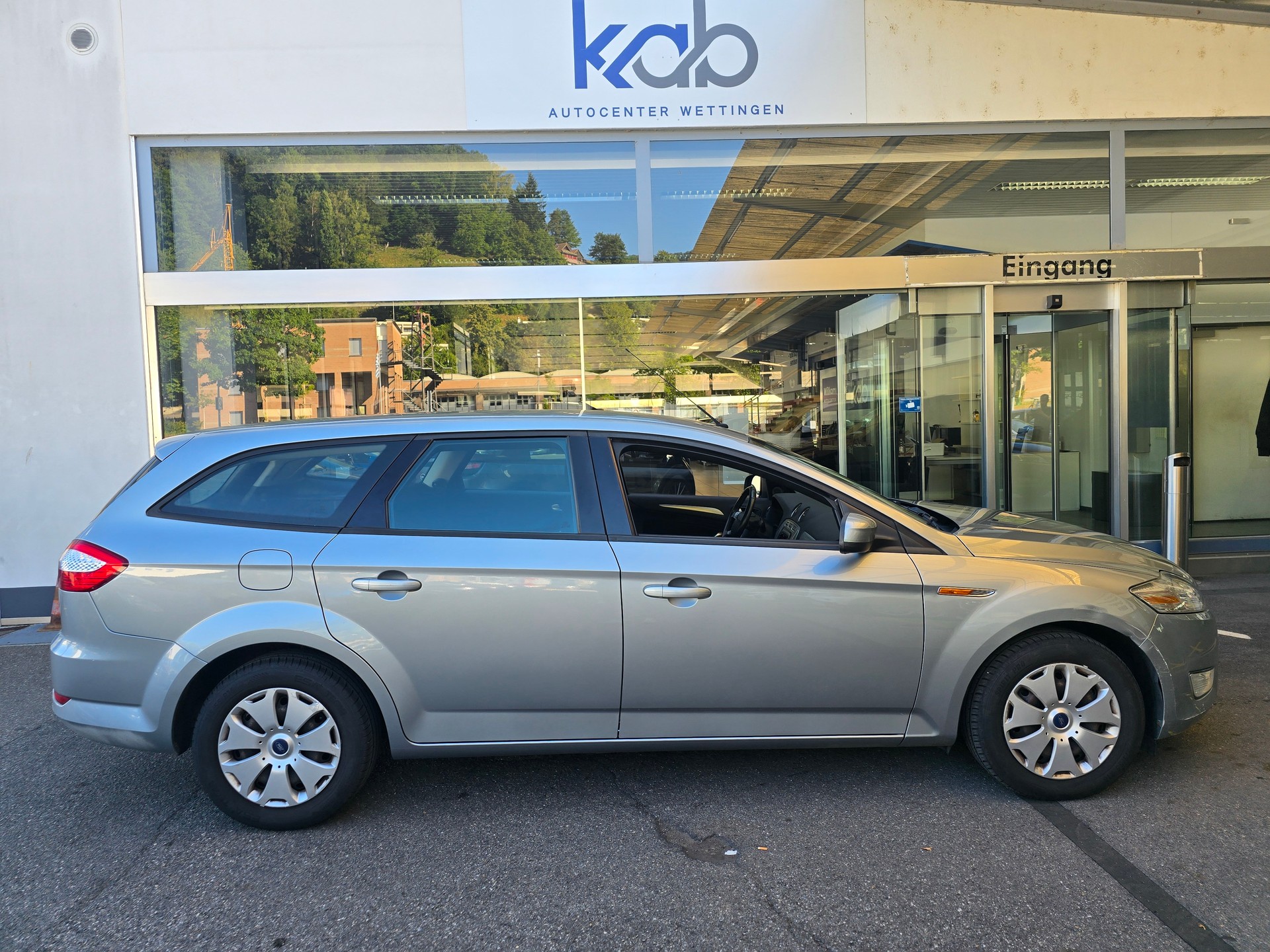 FORD Mondeo 2.0 EcoBoost SCTi Ghia PowerShift-showroom-element-3