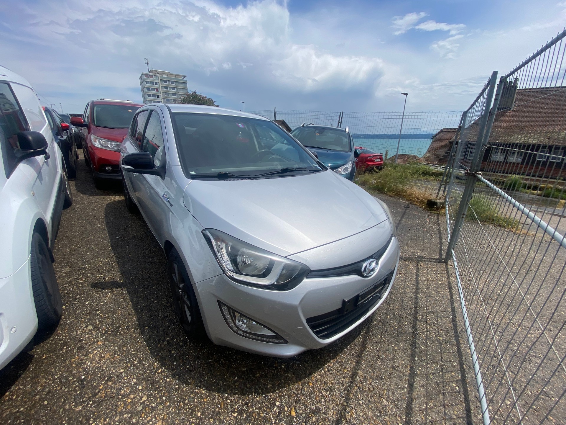 HYUNDAI i20 1.4 Style-image-1
