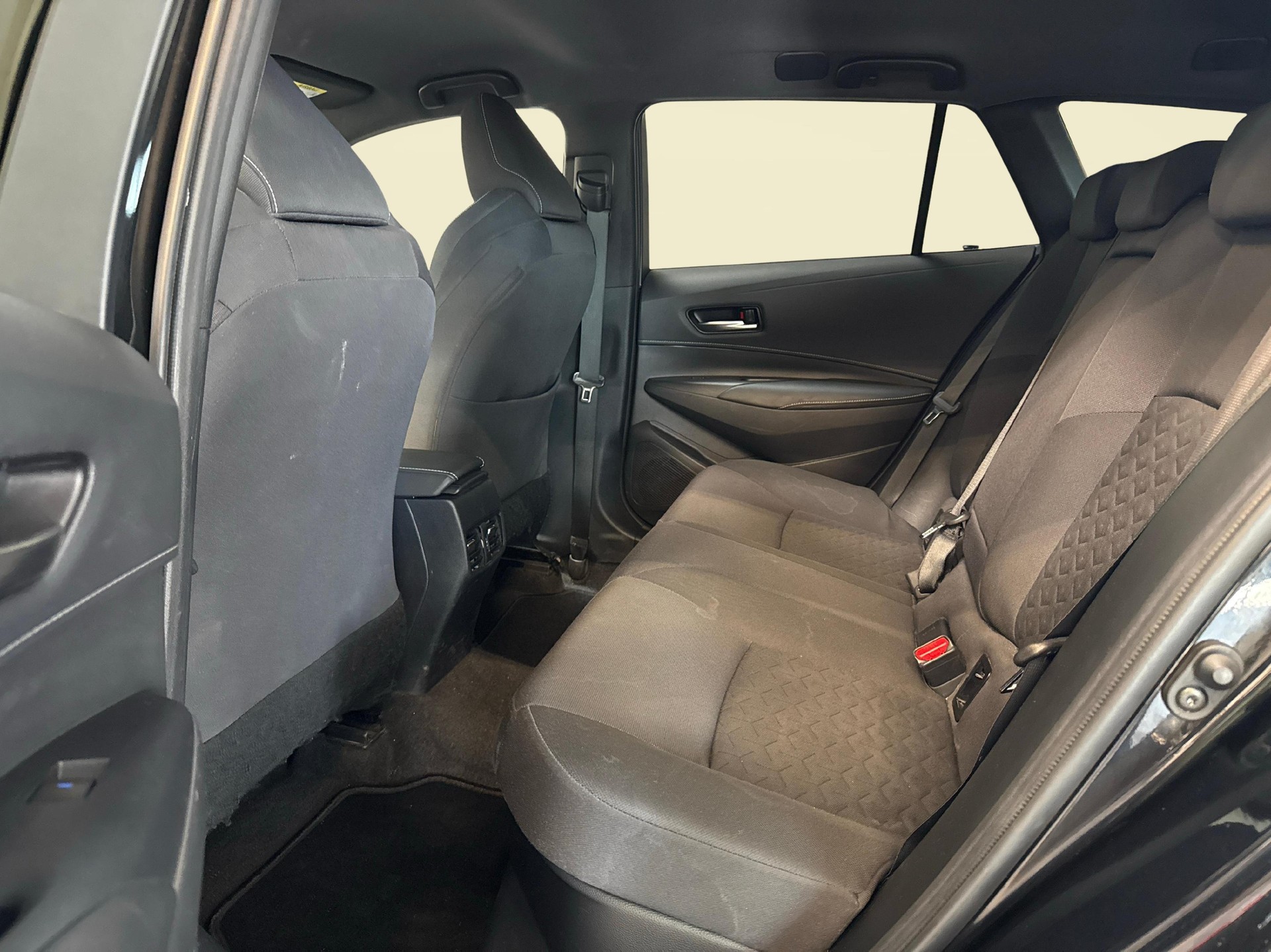SUZUKI Swace 1.8 Compact Top Hybrid-image-10