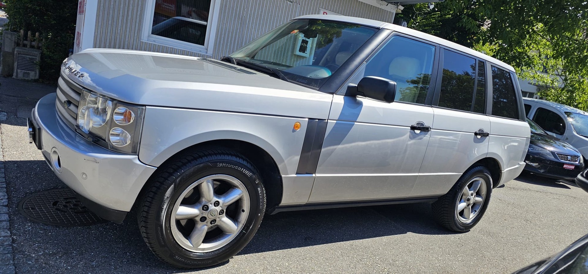 LAND ROVER Range Rover 3.0 d SE Automatic-image-1