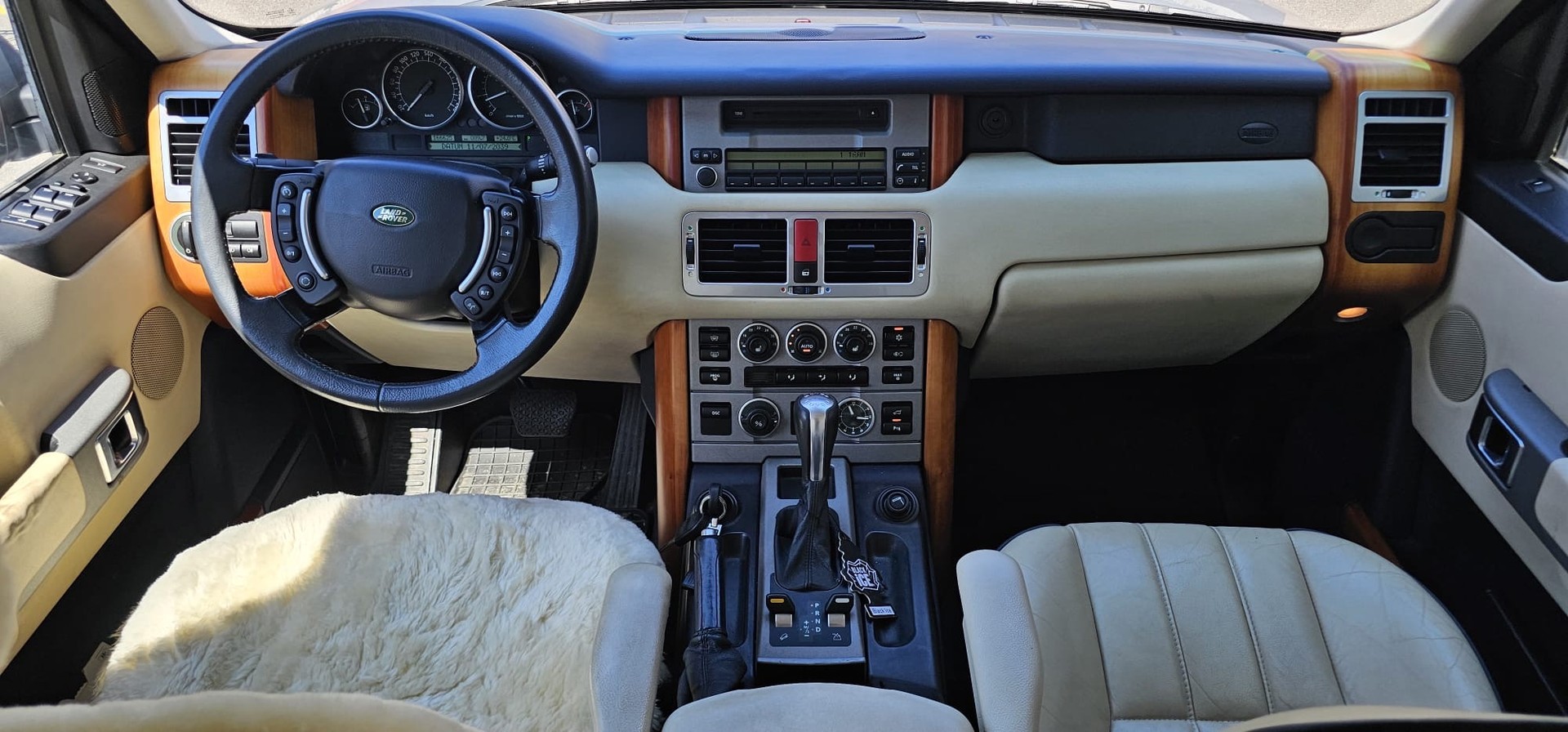 LAND ROVER Range Rover 3.0 d SE Automatic-image-11