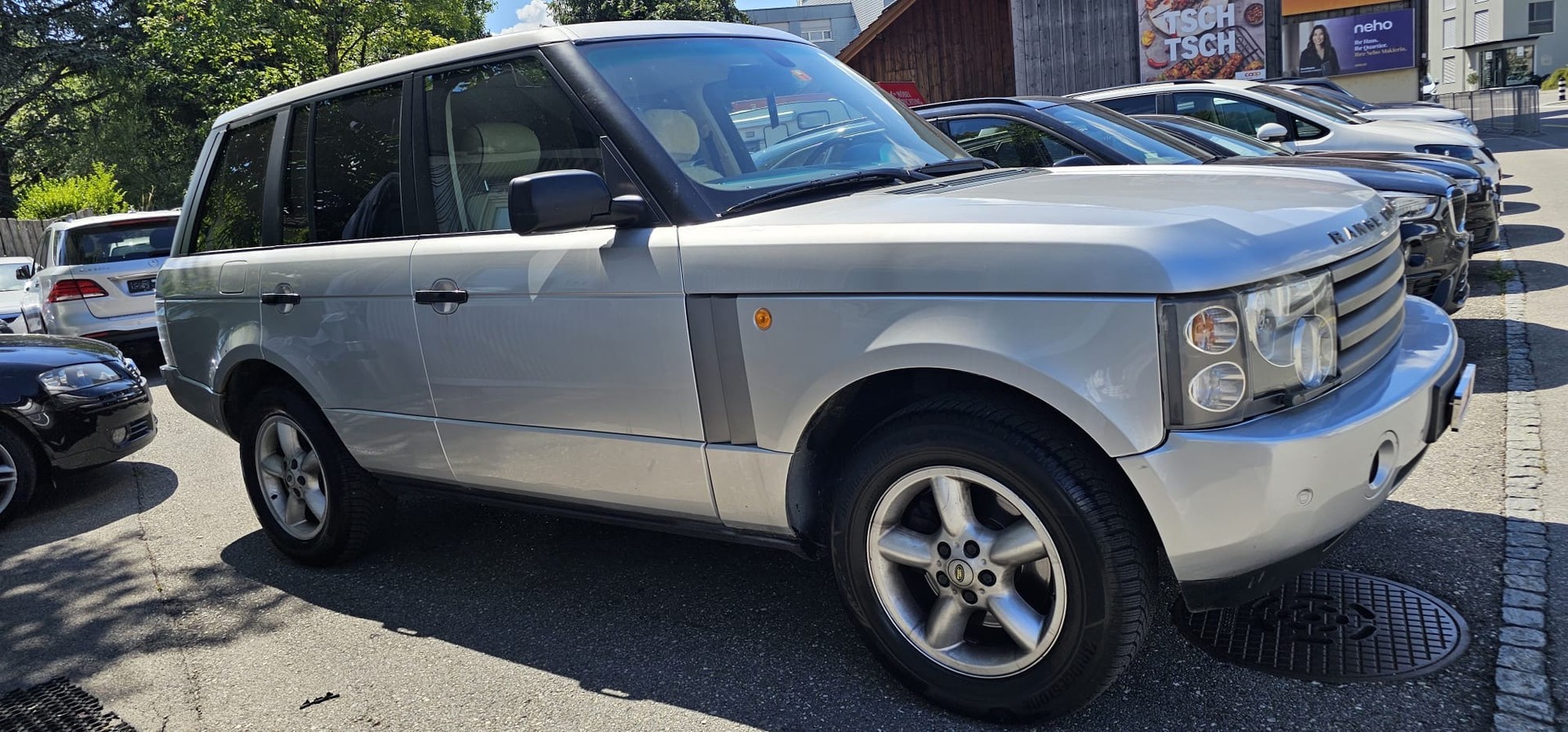 LAND ROVER Range Rover 3.0 d SE Automatic-image-2