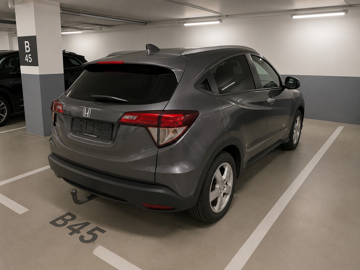 HONDA HR-V 1.6i-DTEC Executive-image-2