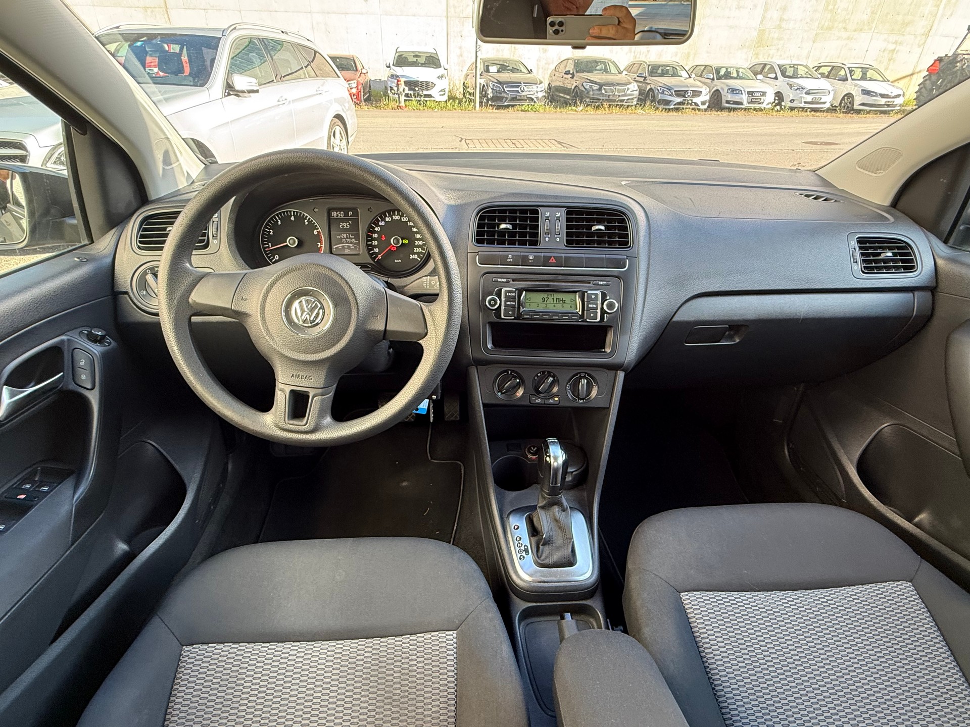 VW Polo 1.2 TSI Team DSG-image-7