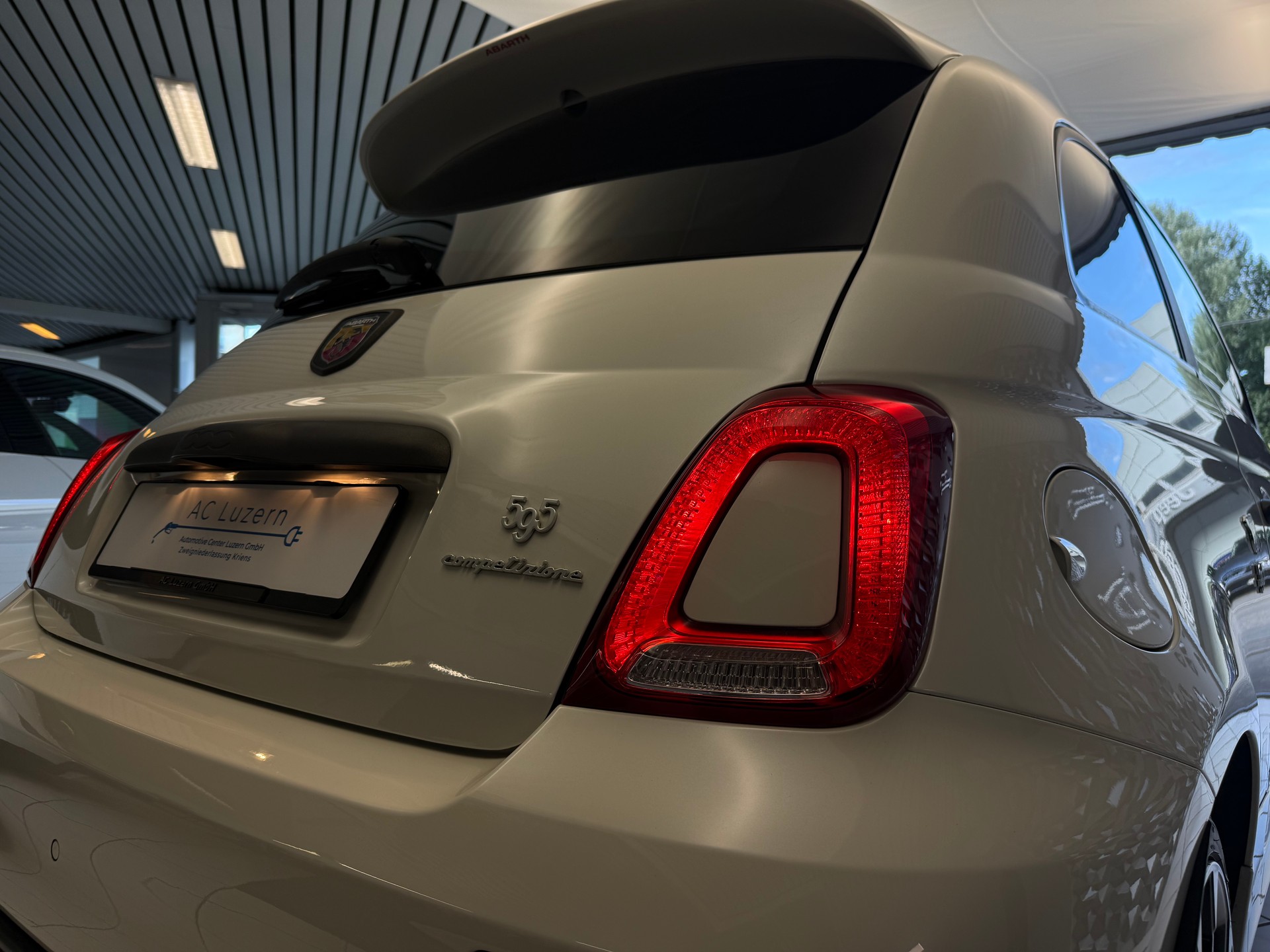 FIAT 595 1.4 16V Turbo Abarth Competizione Dualogic-image-21