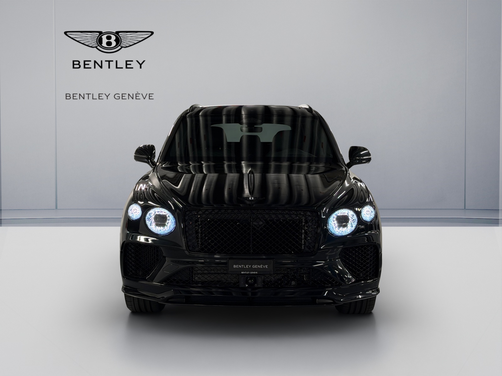 BENTLEY BENTAYGA SPEED V8-showroom-element-1