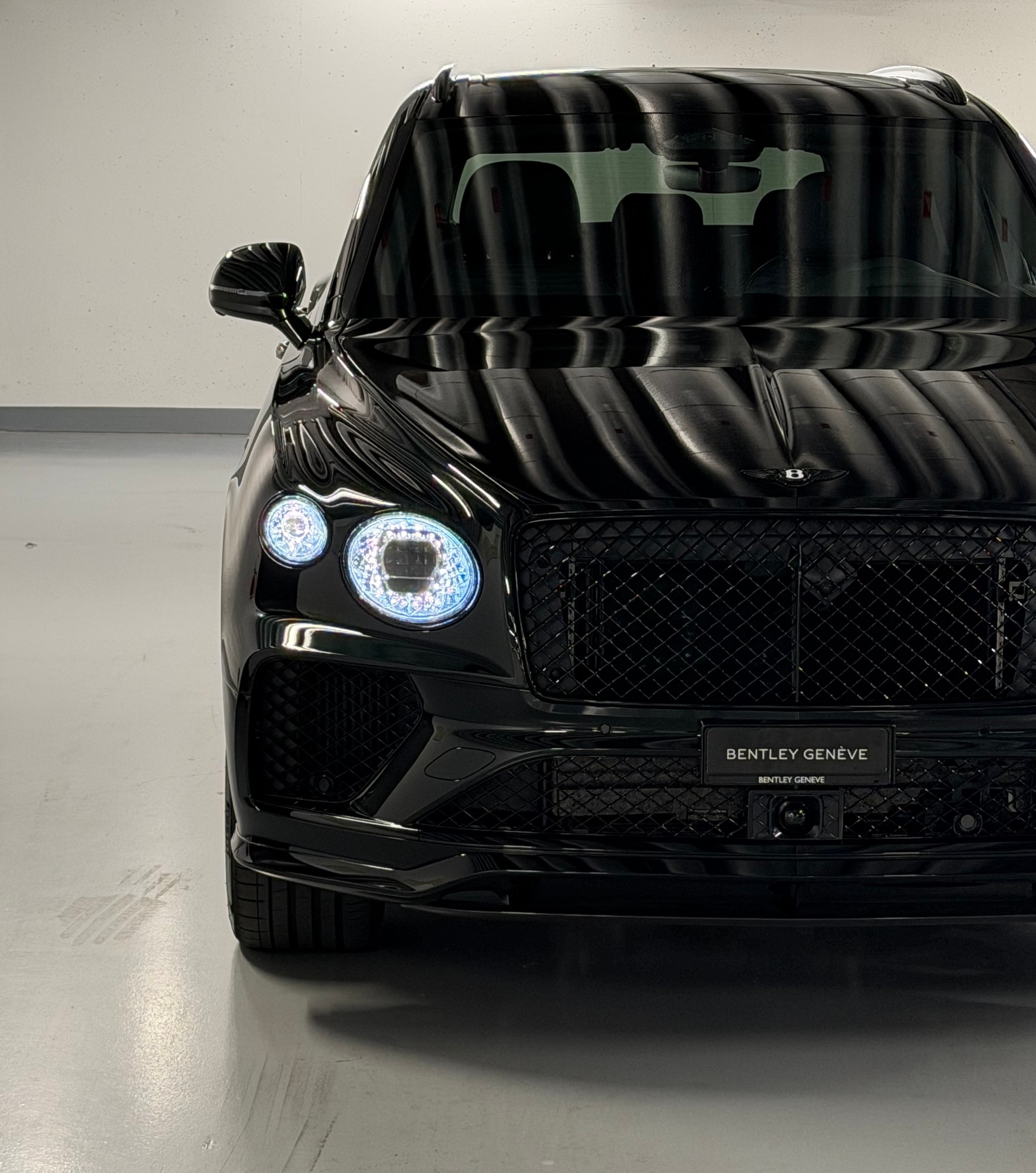 BENTLEY BENTAYGA SPEED V8-image-8