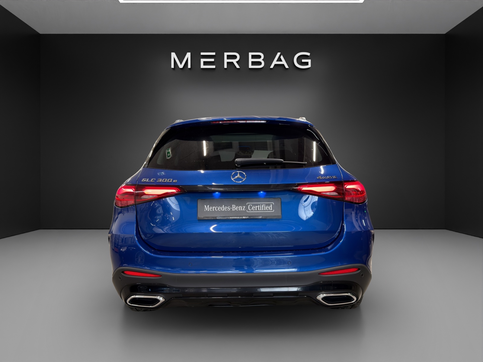 MERCEDES-BENZ GLC 300 e 4Matic 9G-Tronic-image-3