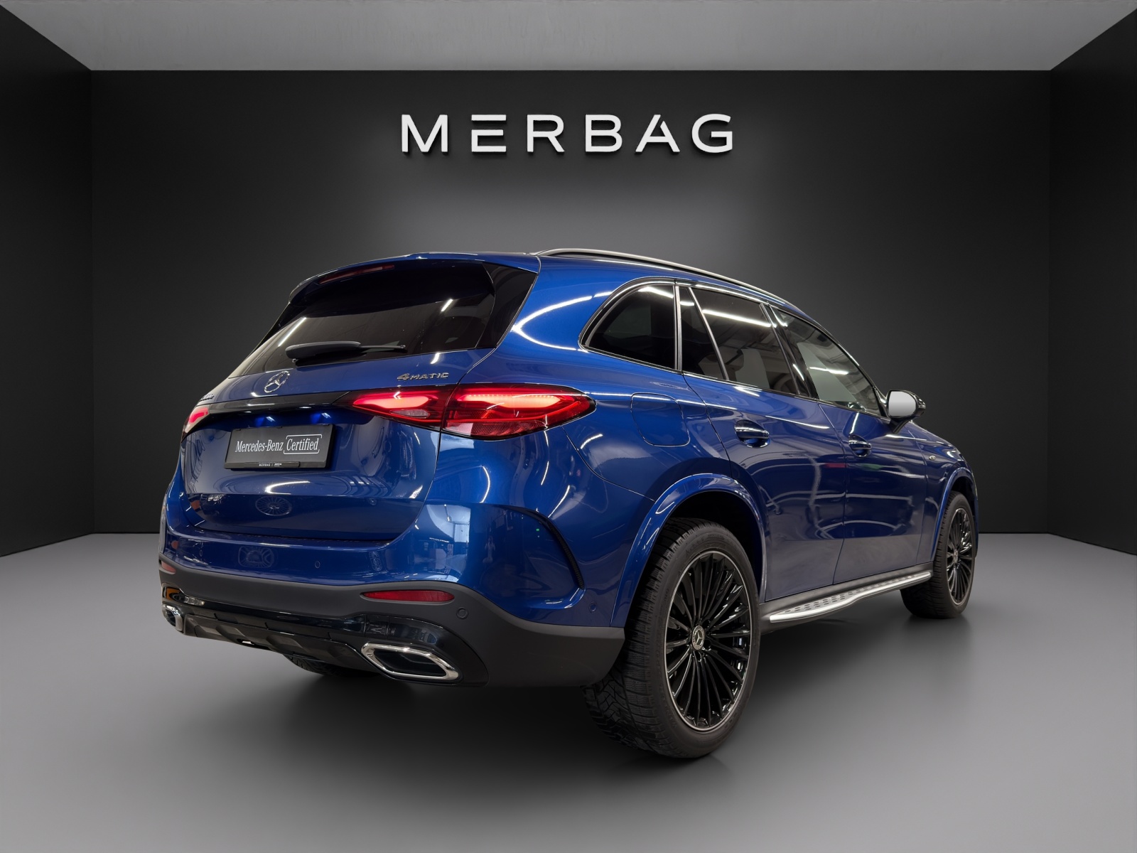 MERCEDES-BENZ GLC 300 e 4Matic 9G-Tronic-image-2