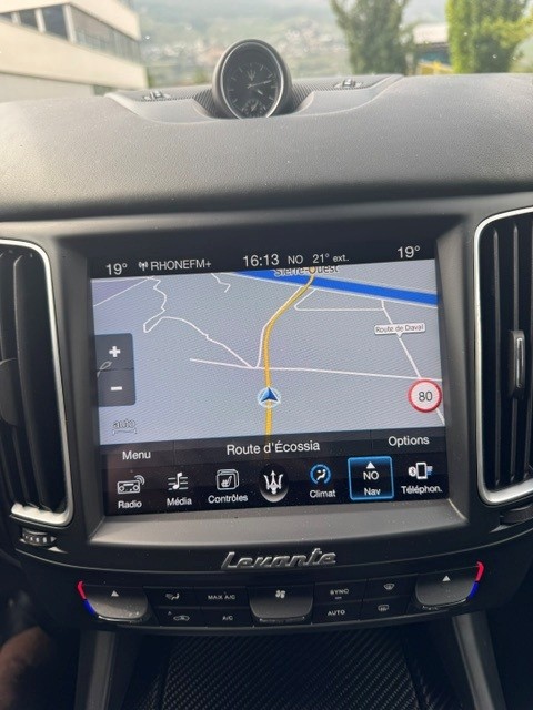 MASERATI Levante S 3.0 V6 Automatica-image-15