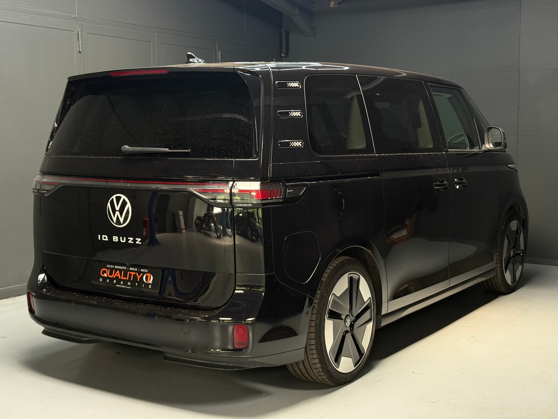 VW ID.Buzz NWB Pro 150 kw-image-4
