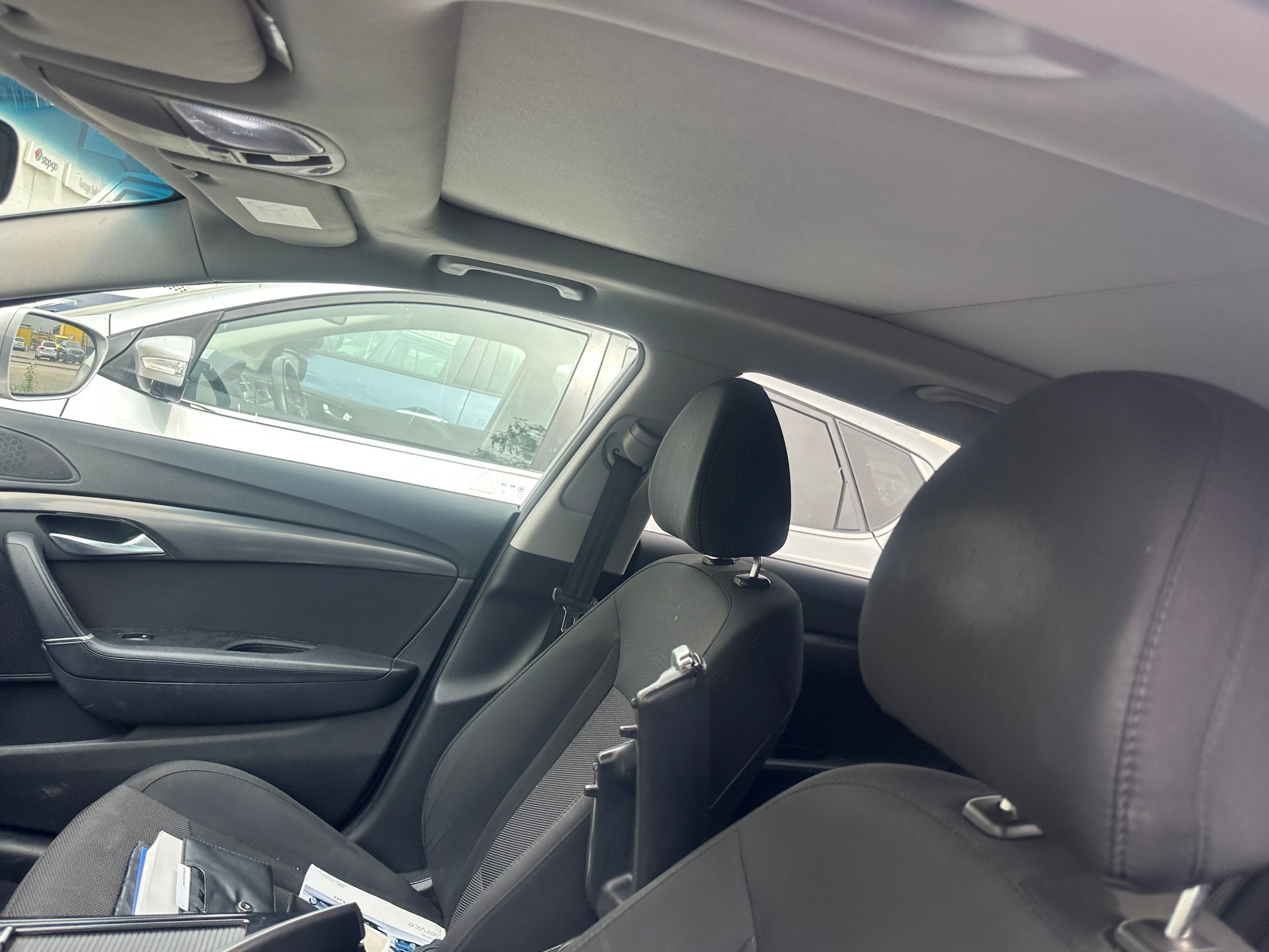 HYUNDAI i40 Wagon 2.0 GDi Style Automatic-image-6