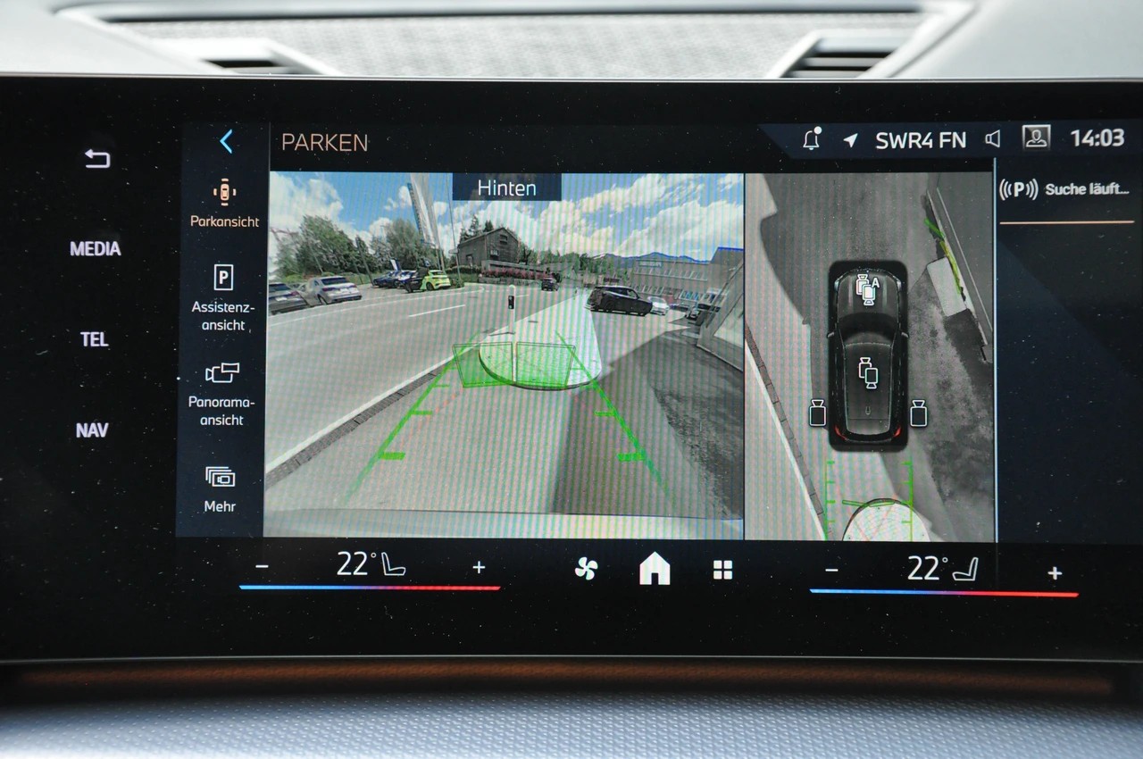 BMW X1 xDrive 23d 48V M Sport Pro-image-25