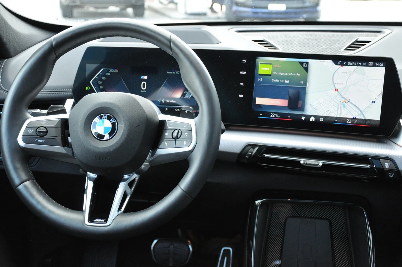 BMW X1 xDrive 23d 48V M Sport Pro-image-18
