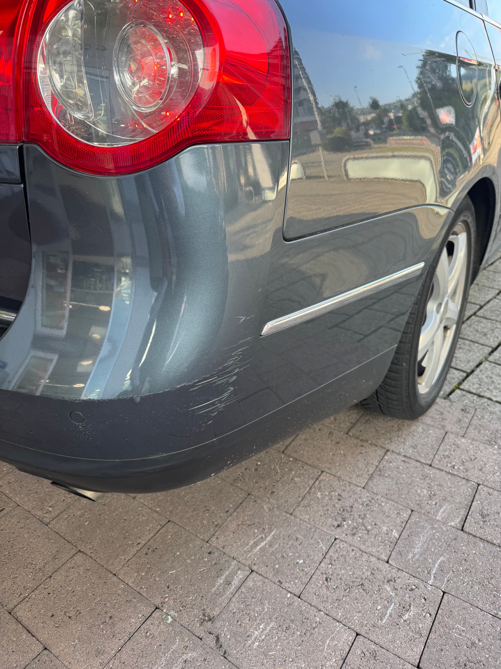 VW Passat Variant 3.2 V6 FSI Highline 4Motion-showroom-element-3