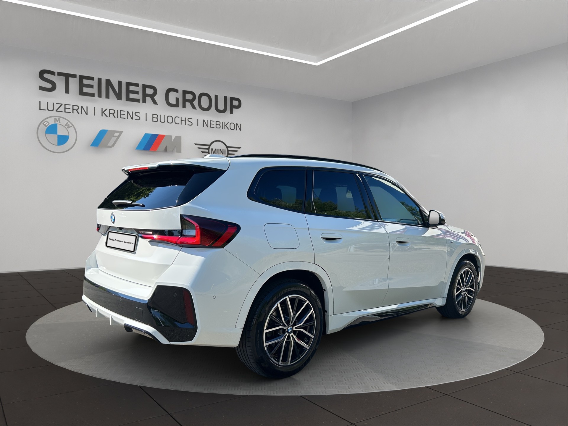 BMW X1 xDrive 23i 48V M Sport-image-4