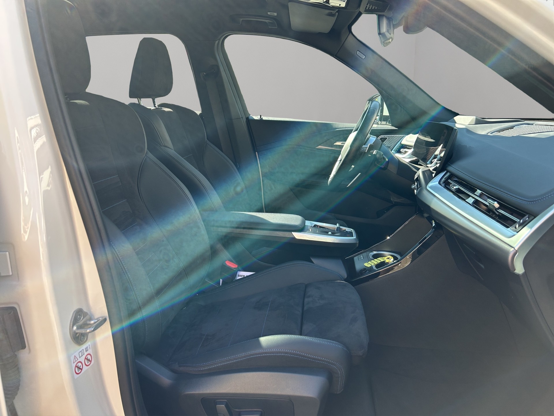 BMW X1 xDrive 23i 48V M Sport-image-20