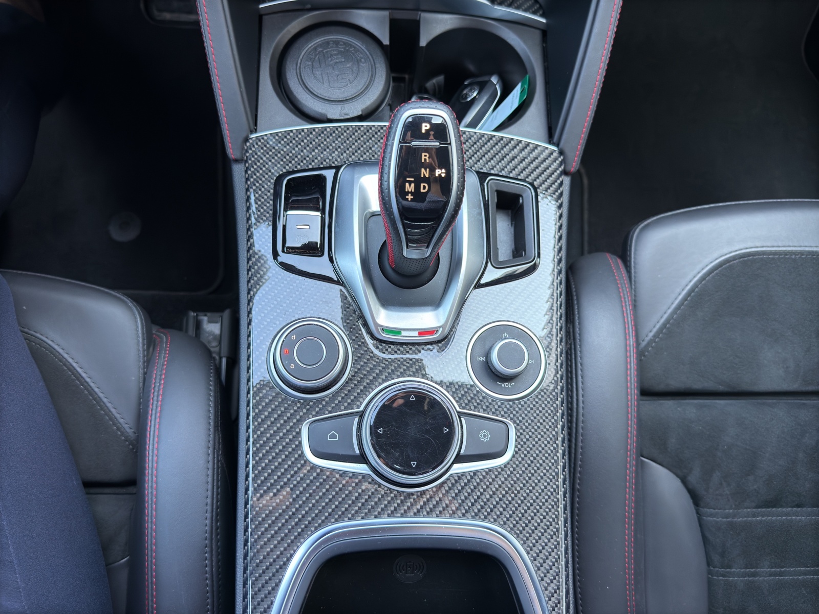 ALFA ROMEO Stelvio 2.0 Veloce TI Q4 Automatic-image-26
