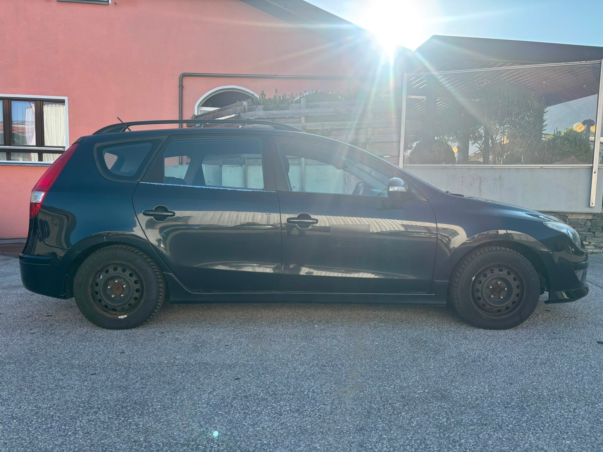 HYUNDAI i30 Wagon 1.6 Style-image-2