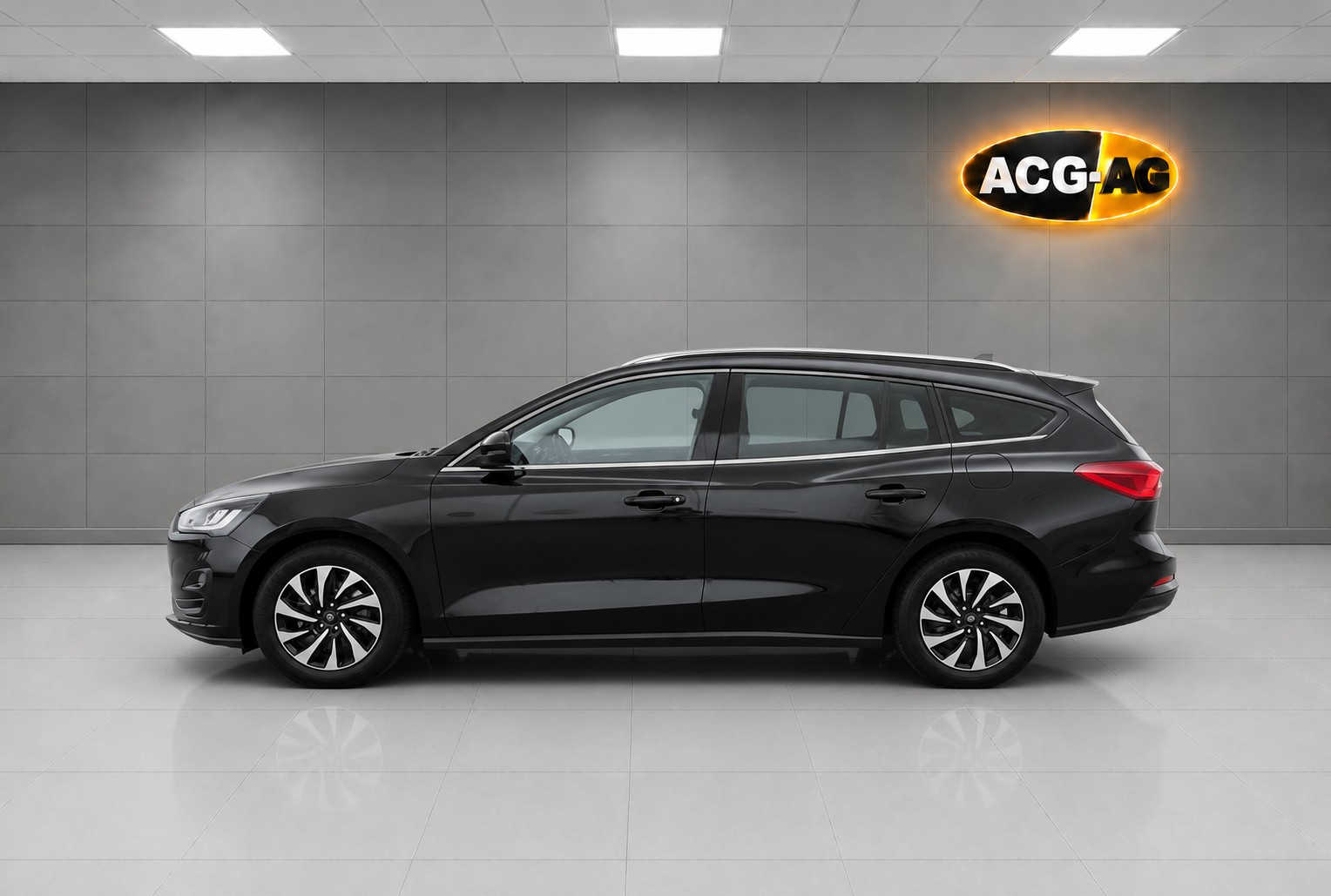 FORD Focus 1.0 MHEV Titanium X Automat-image-5