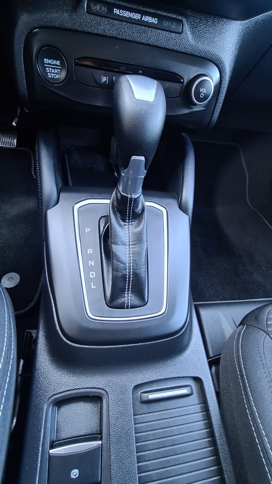 FORD Focus 1.0 MHEV Titanium X Automat-image-15