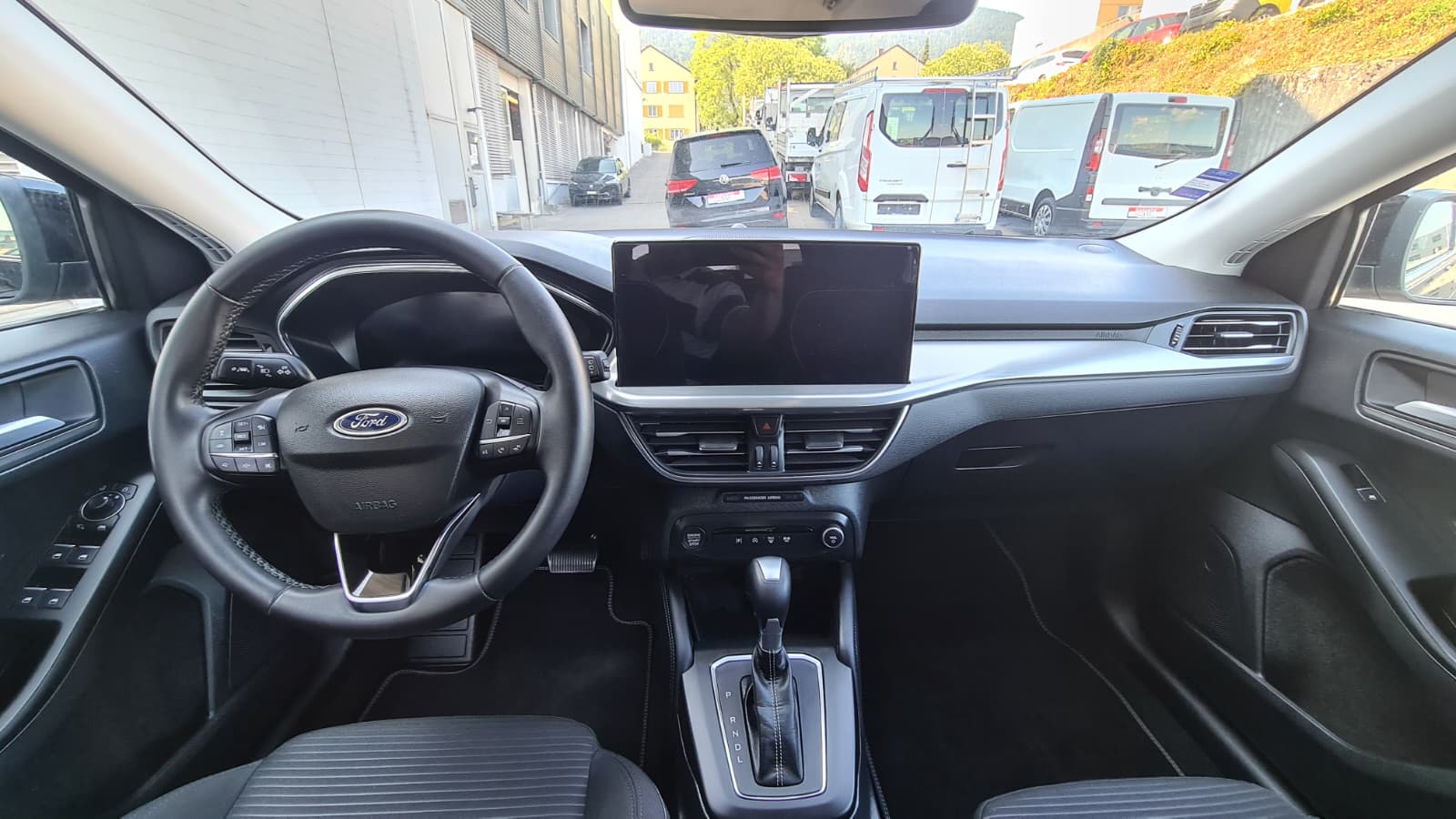 FORD Focus 1.0 MHEV Titanium X Automat-image-16