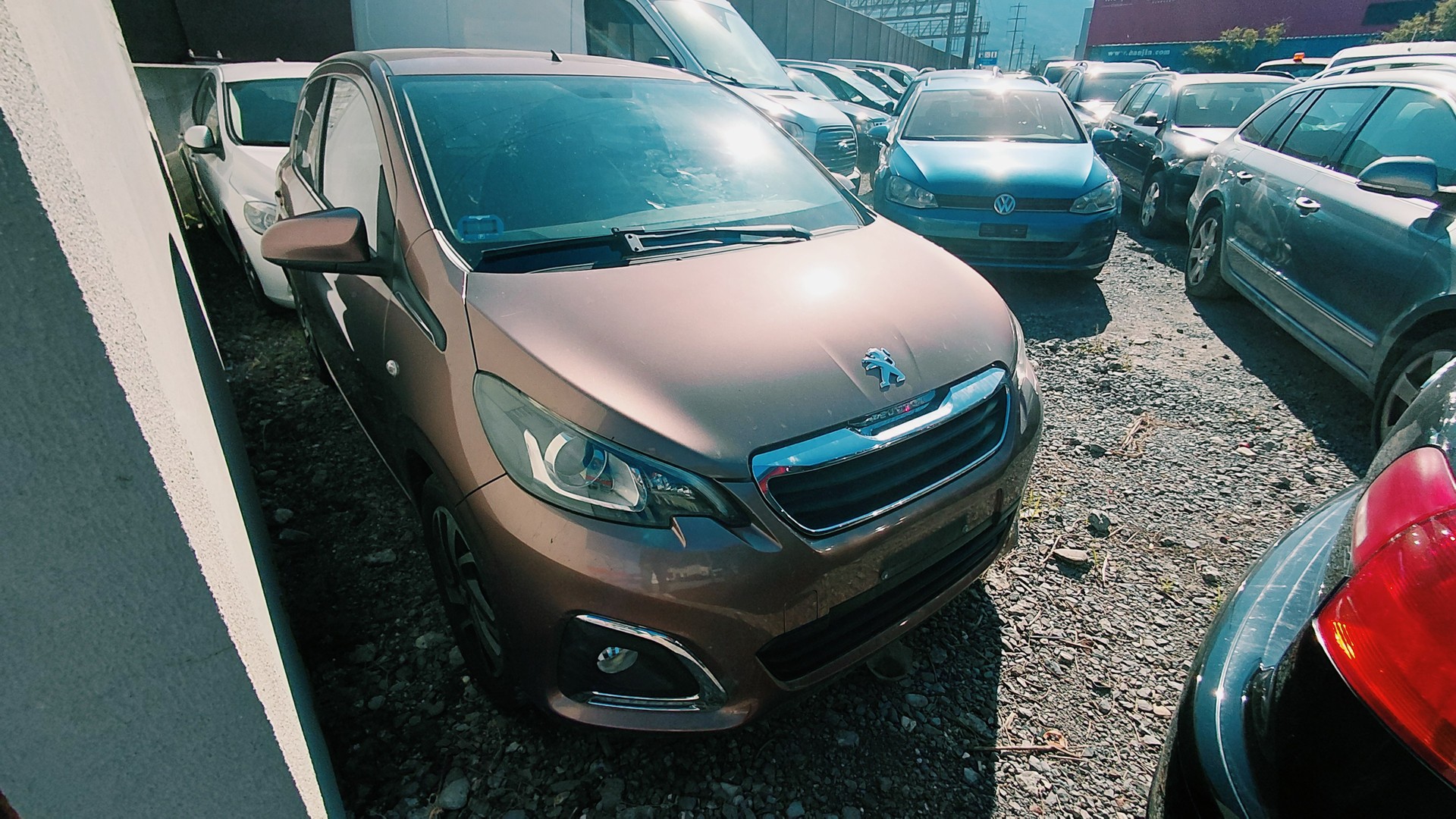 PEUGEOT 108 1.2 VTi-image-0