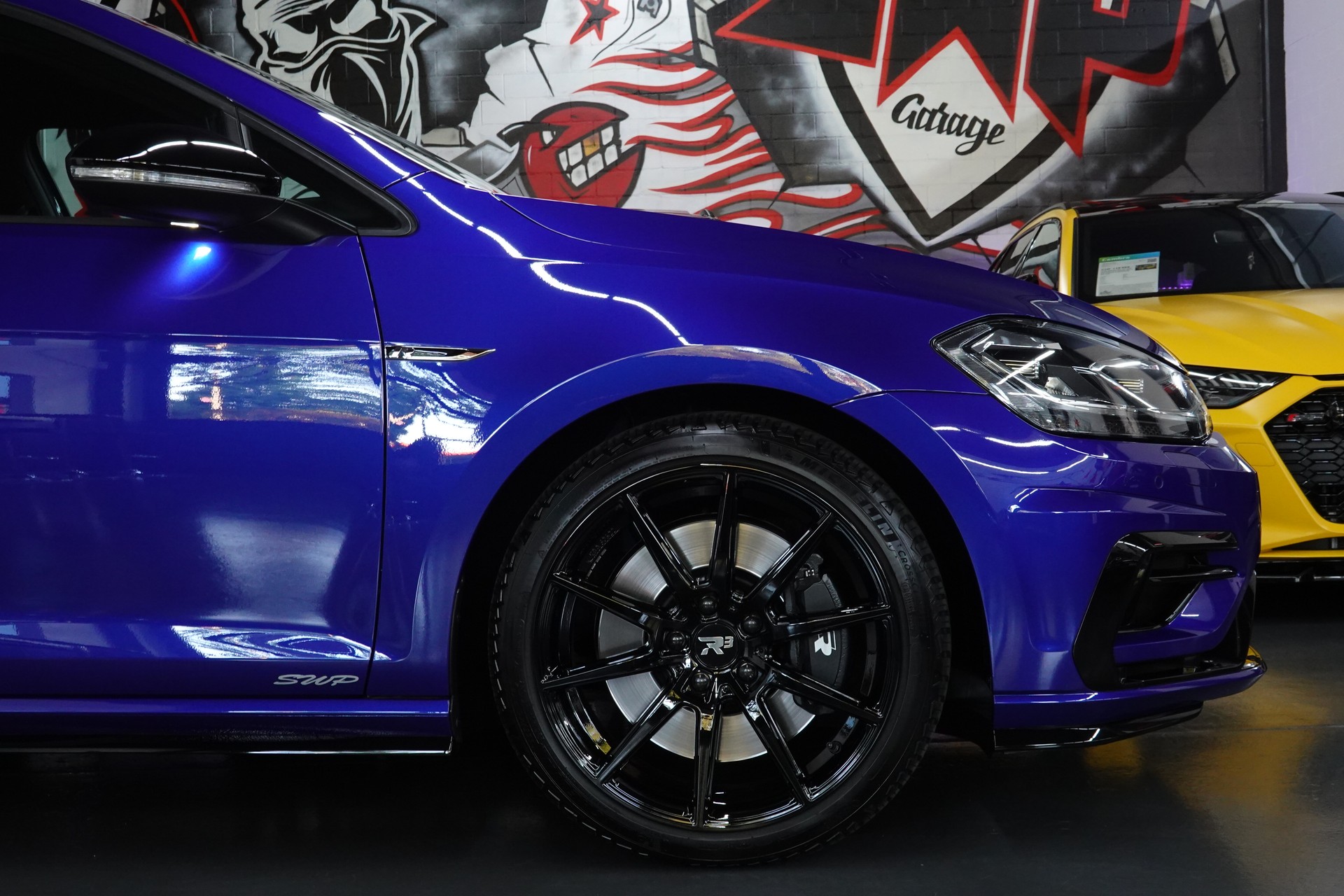VW GOLF 2.0 TSI R 4MOTION DSG 301 PS BLAU MET.-image-13