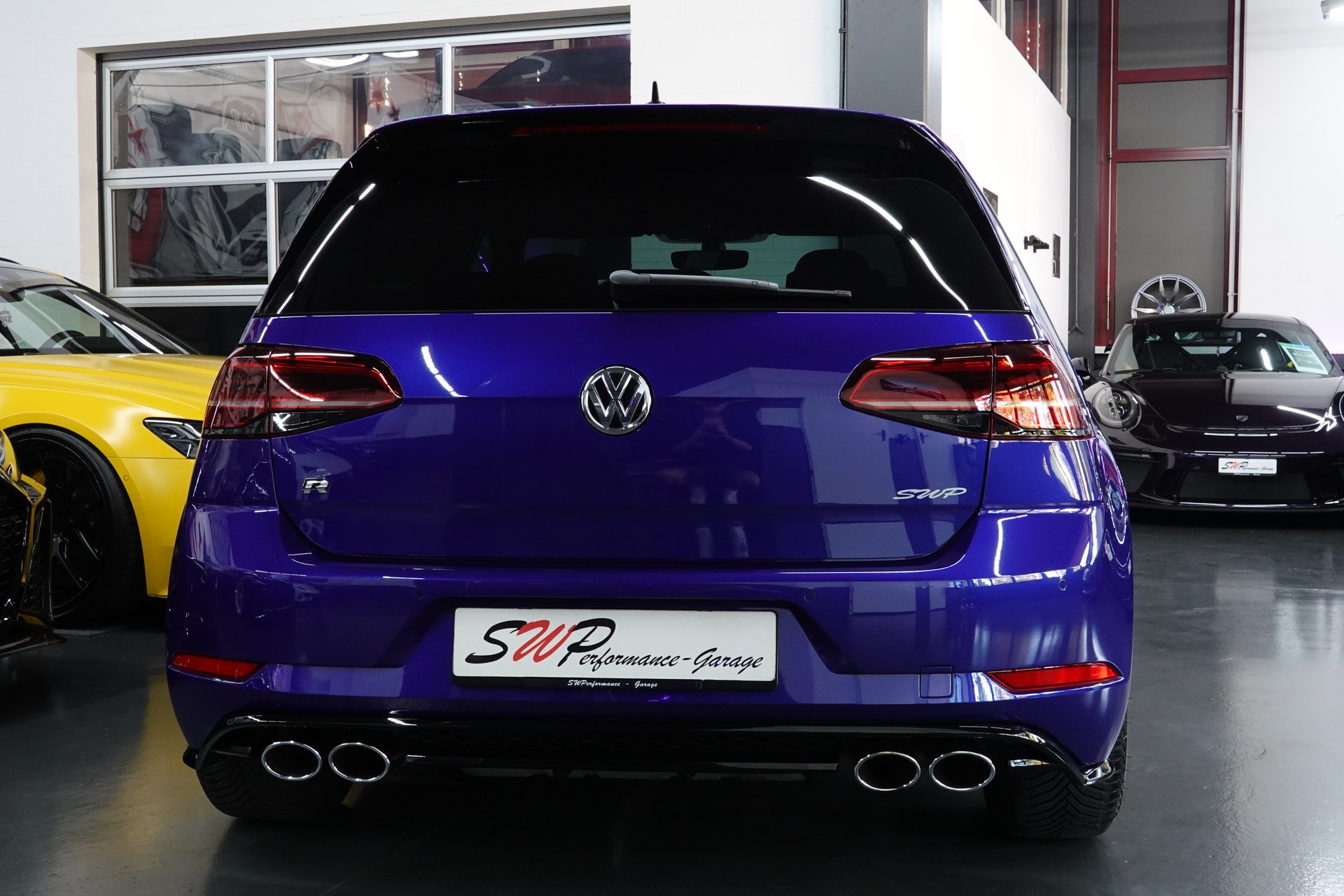 VW GOLF 2.0 TSI R 4MOTION DSG 301 PS BLAU MET.-image-21