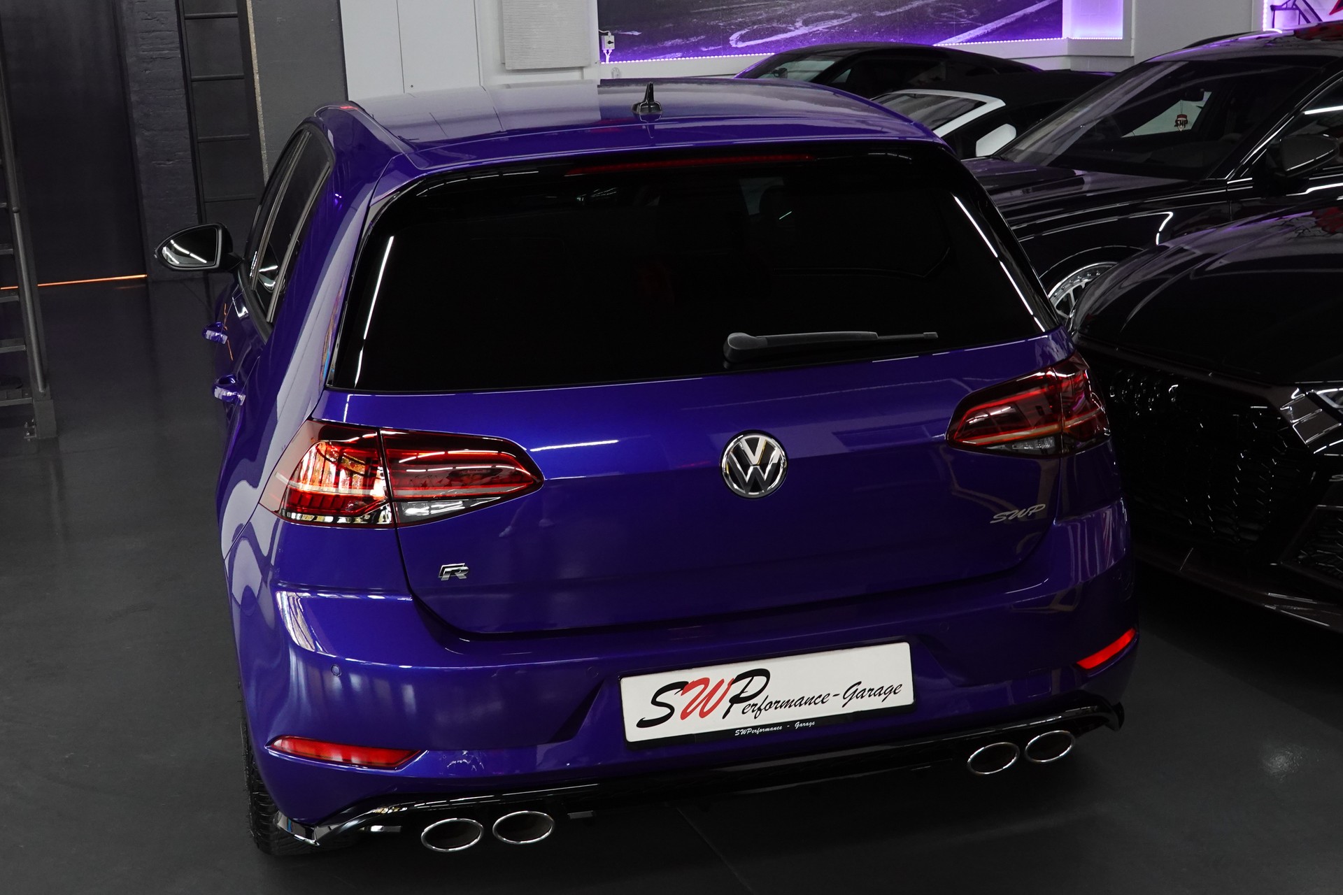 VW GOLF 2.0 TSI R 4MOTION DSG 301 PS BLAU MET.-image-10