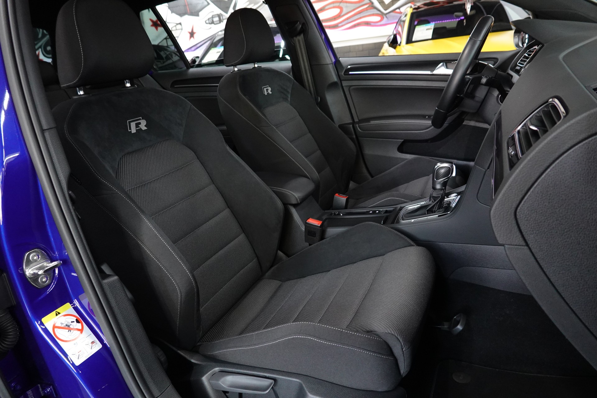VW GOLF 2.0 TSI R 4MOTION DSG 301 PS BLAU MET.-image-36
