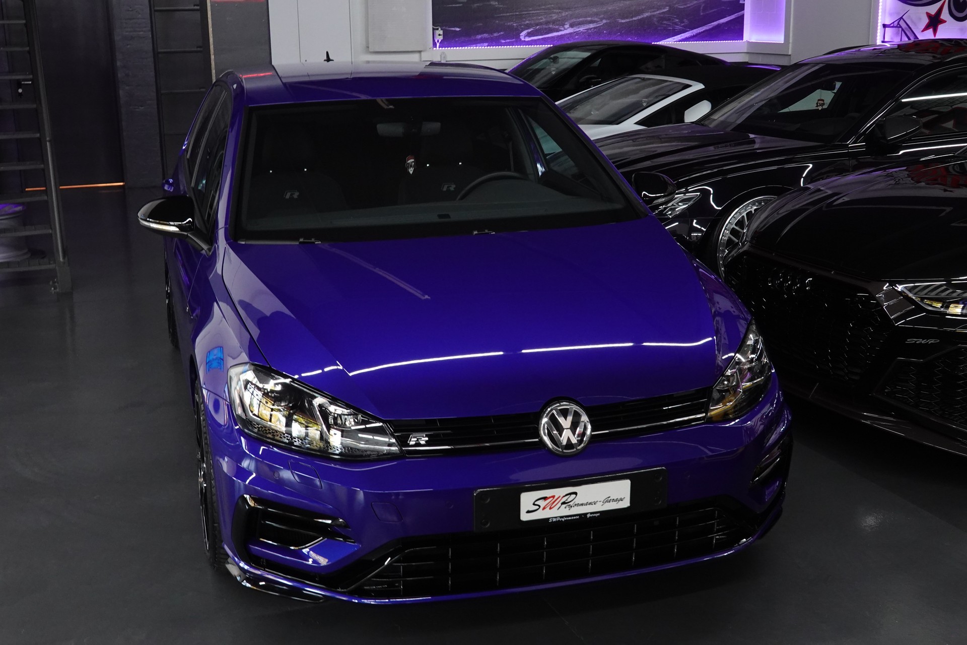 VW GOLF 2.0 TSI R 4MOTION DSG 301 PS BLAU MET.-image-17
