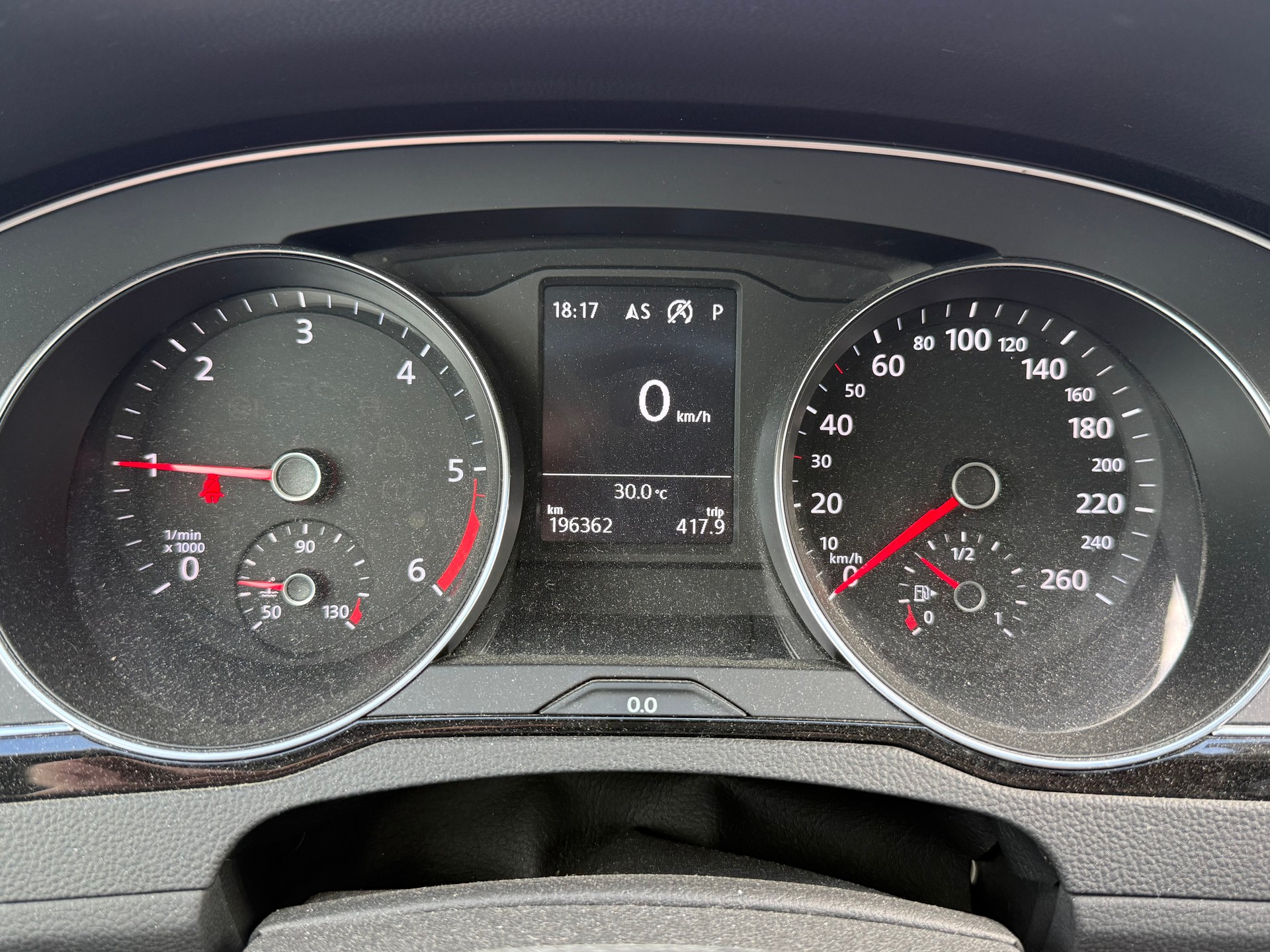 VW Passat Variant 2.0 TDI BMT Family DSG 4Motion-image-12