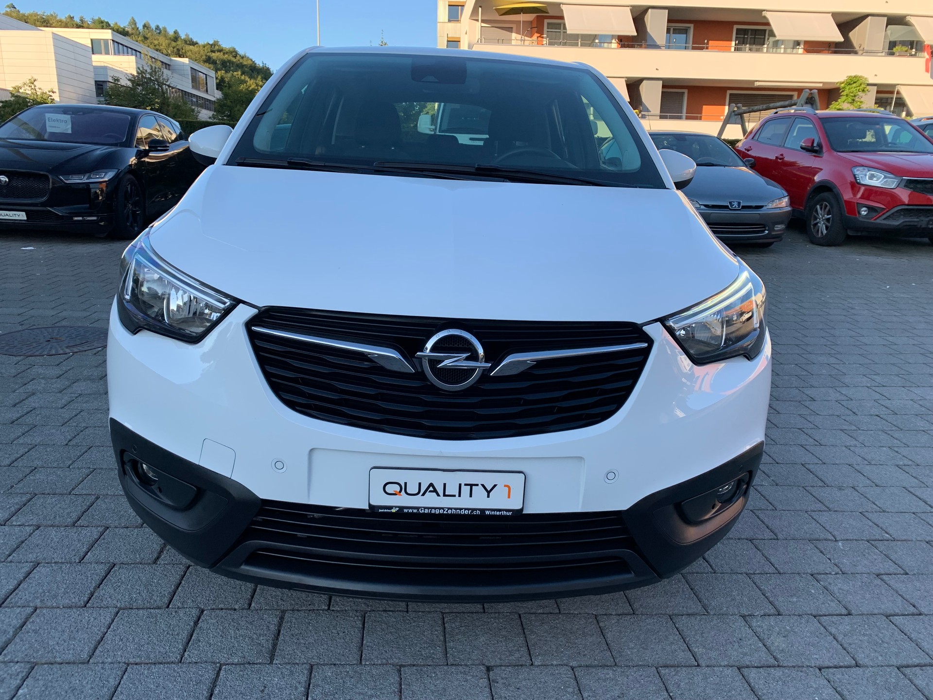 OPEL Crossland X 1.2i TP Enjoy Automatik-image-4