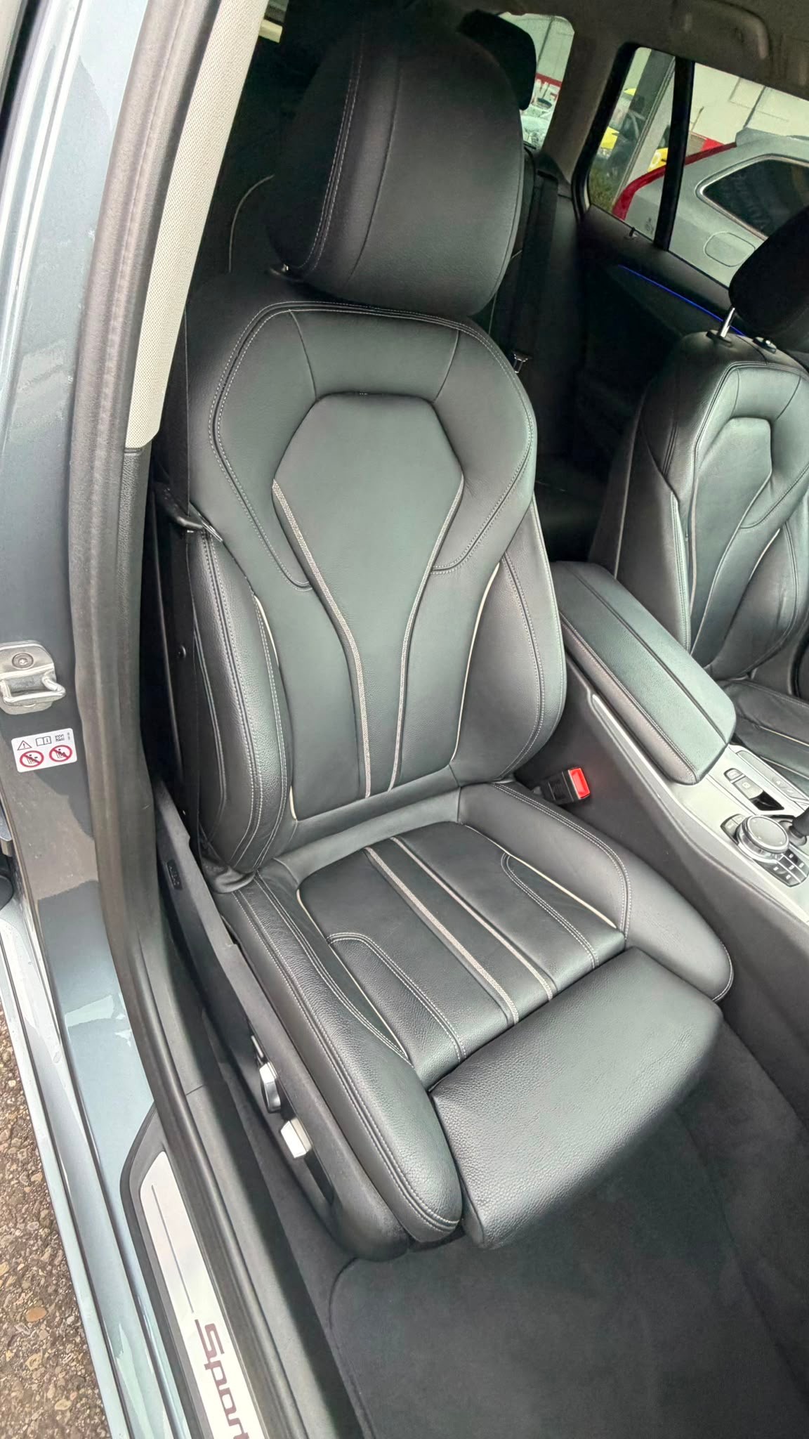 BMW 530d xDrive Touring Sport Line Steptronic-image-14