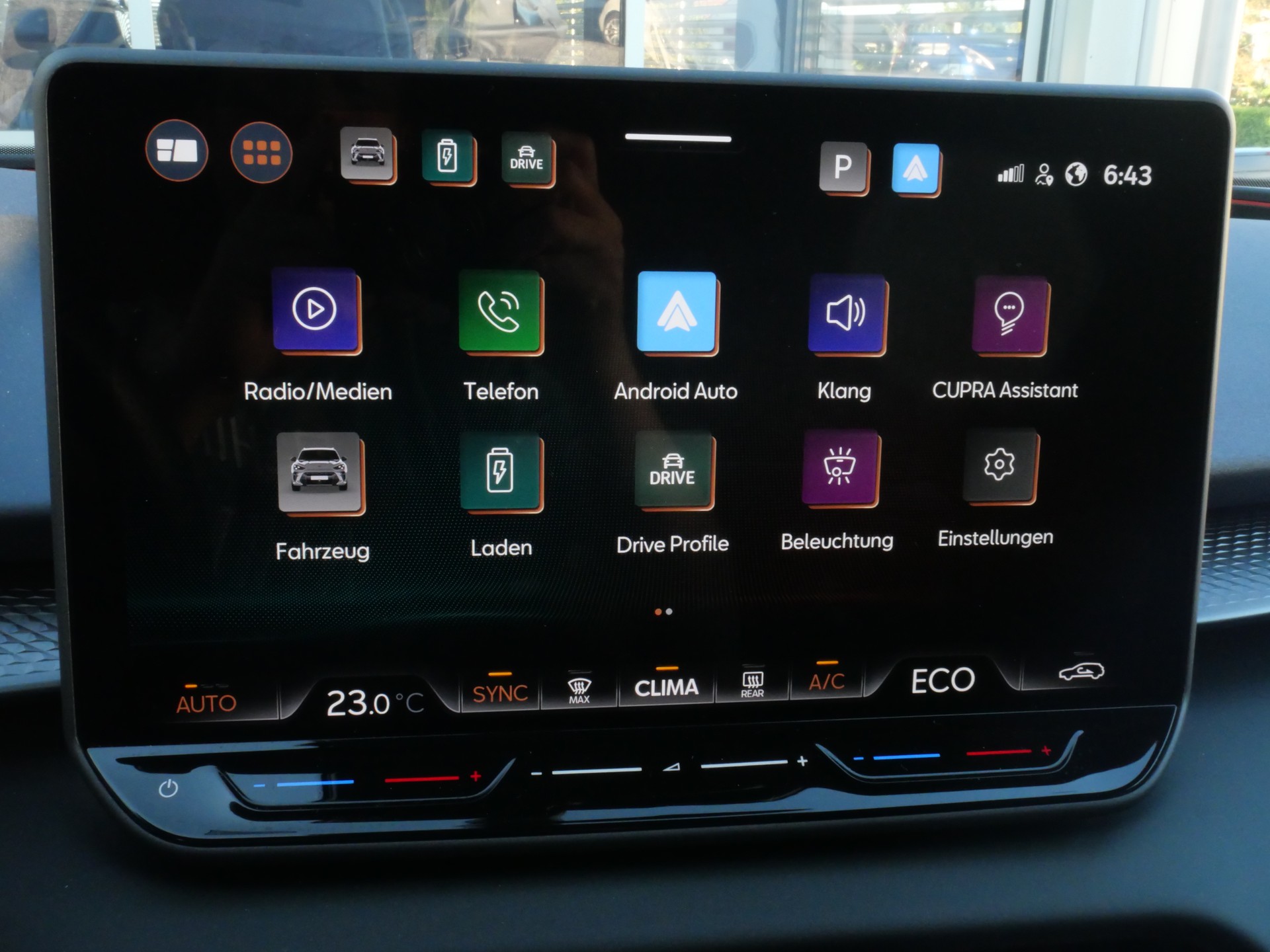 CUPRA Terramar 1.5 eHybrid DSG VZ *CH-Auslieferung, AHK schwenkbar*-image-18