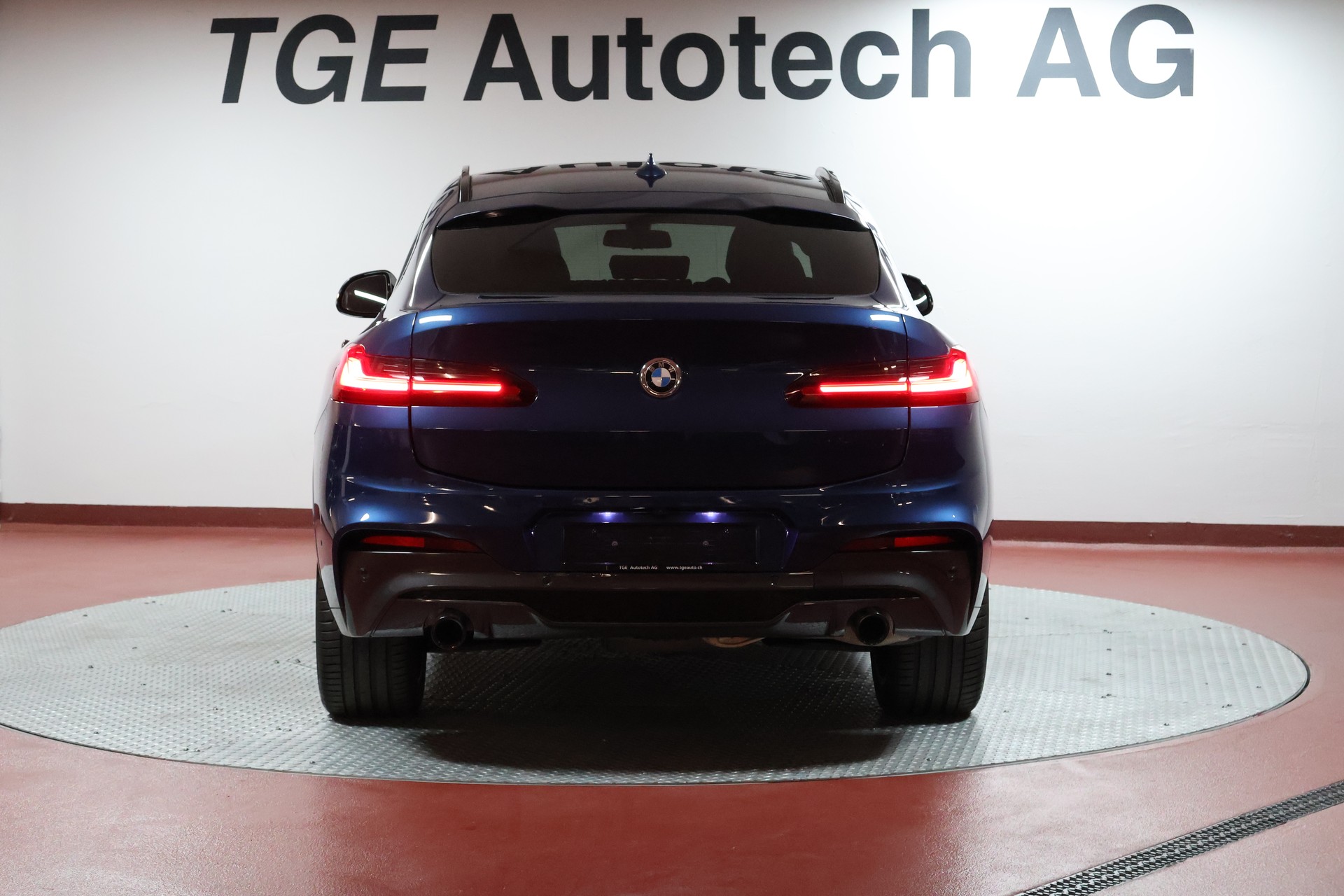 BMW X4 xDrive 48V 20d M Sport Steptronic-image-21