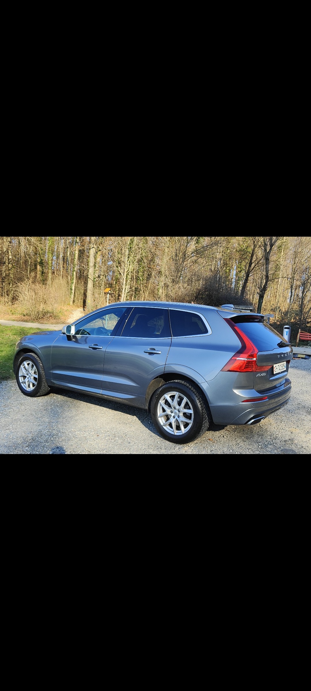 VOLVO XC60 2.0 D4 R-Design AWD-image-0