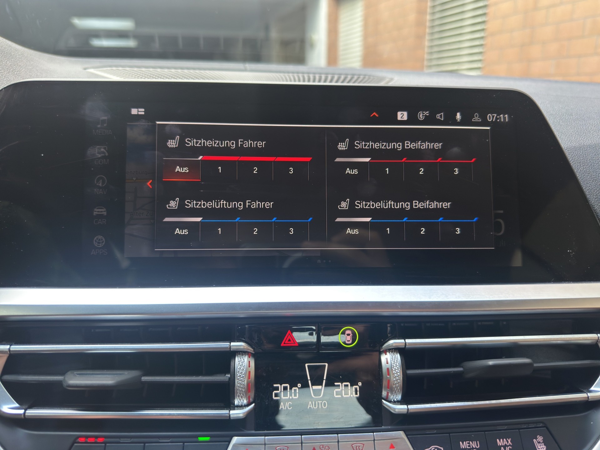 BMW M440i xDrive 48V Cabrio (CH) INDIVIDUAL-image-18