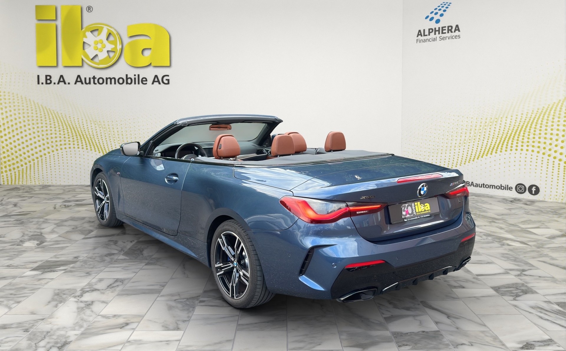BMW M440i xDrive 48V Cabrio (CH) INDIVIDUAL-showroom-element-3