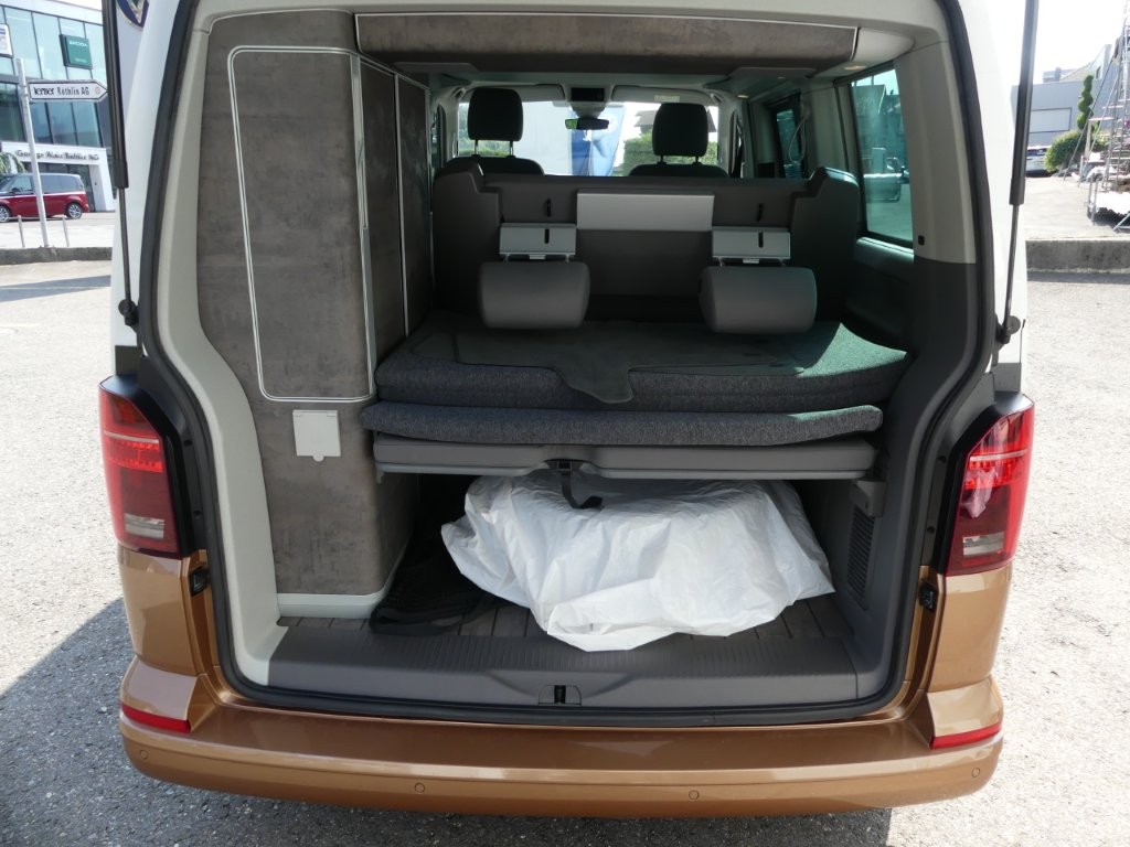 VW T6.1 California 2.0 TDI Coast Liberty DSG-image-4
