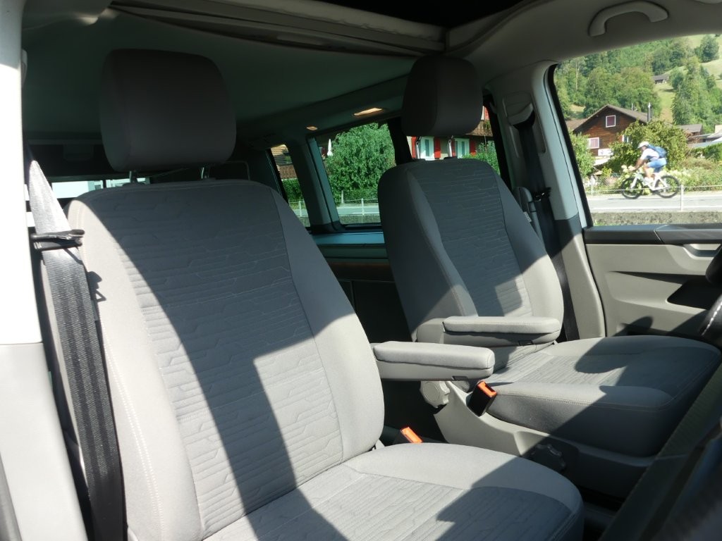 VW T6.1 California 2.0 TDI Coast Liberty DSG-image-12