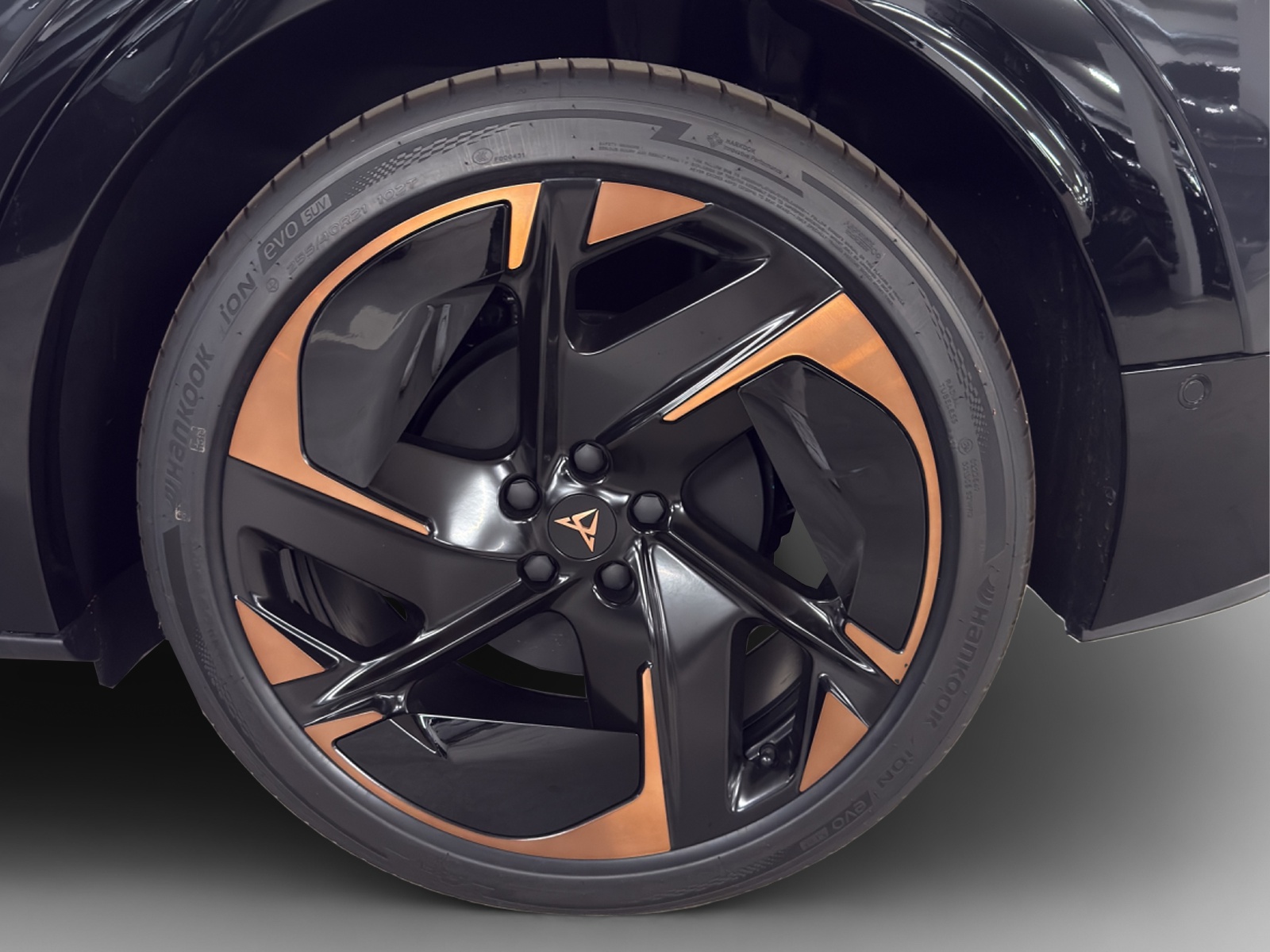 CUPRA Tavascan Type 9 77 kWh Adrenaline-image-13