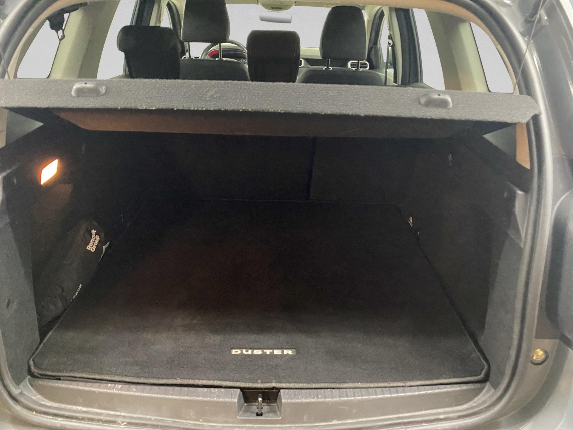 DACIA Duster TCe 150 Journey+ 4x4-image-13